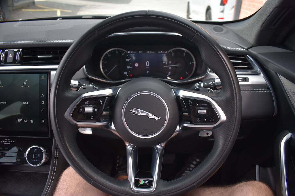 Jaguar F-Pace view 52