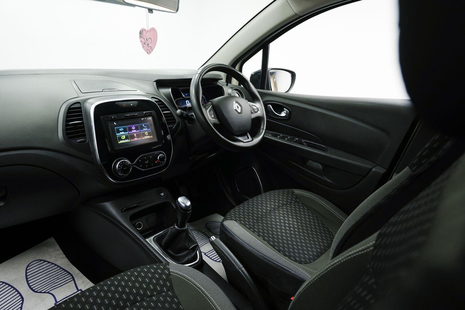 Renault Captur view 21