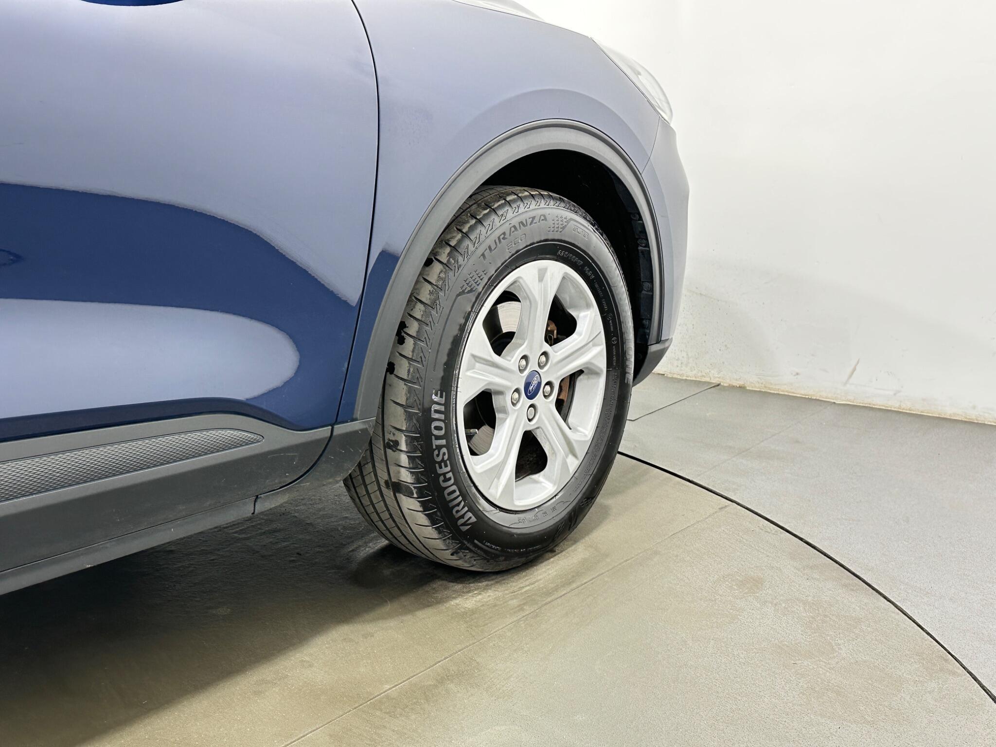 Ford Kuga view 49