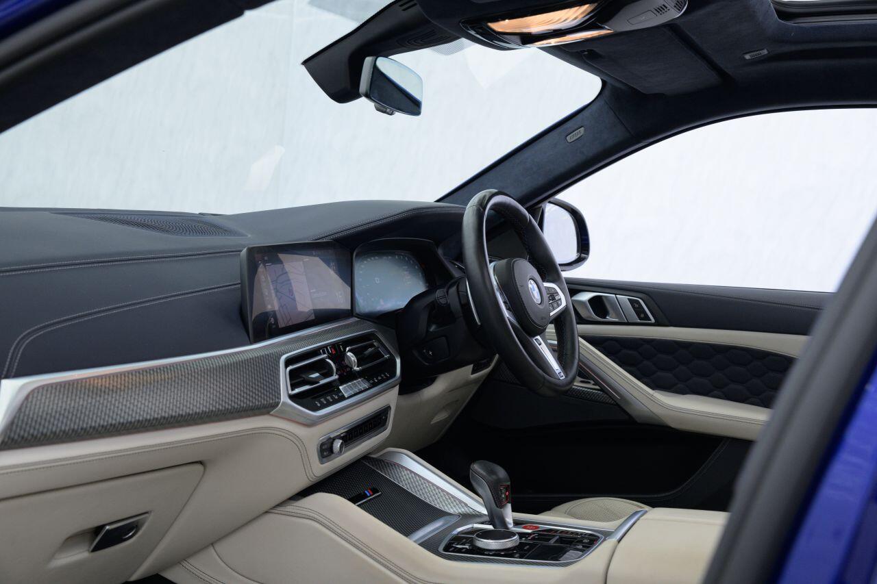 BMW X6 M view 21