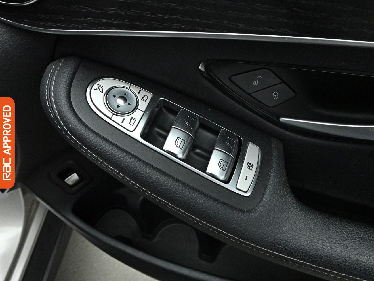 Mercedes-Benz GLC view 24