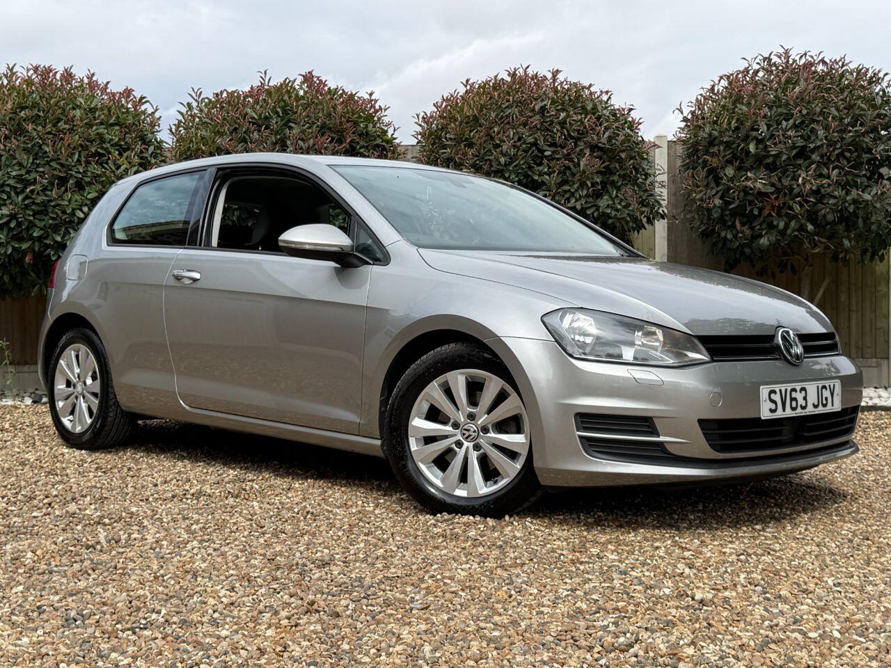 Volkswagen Golf view 8