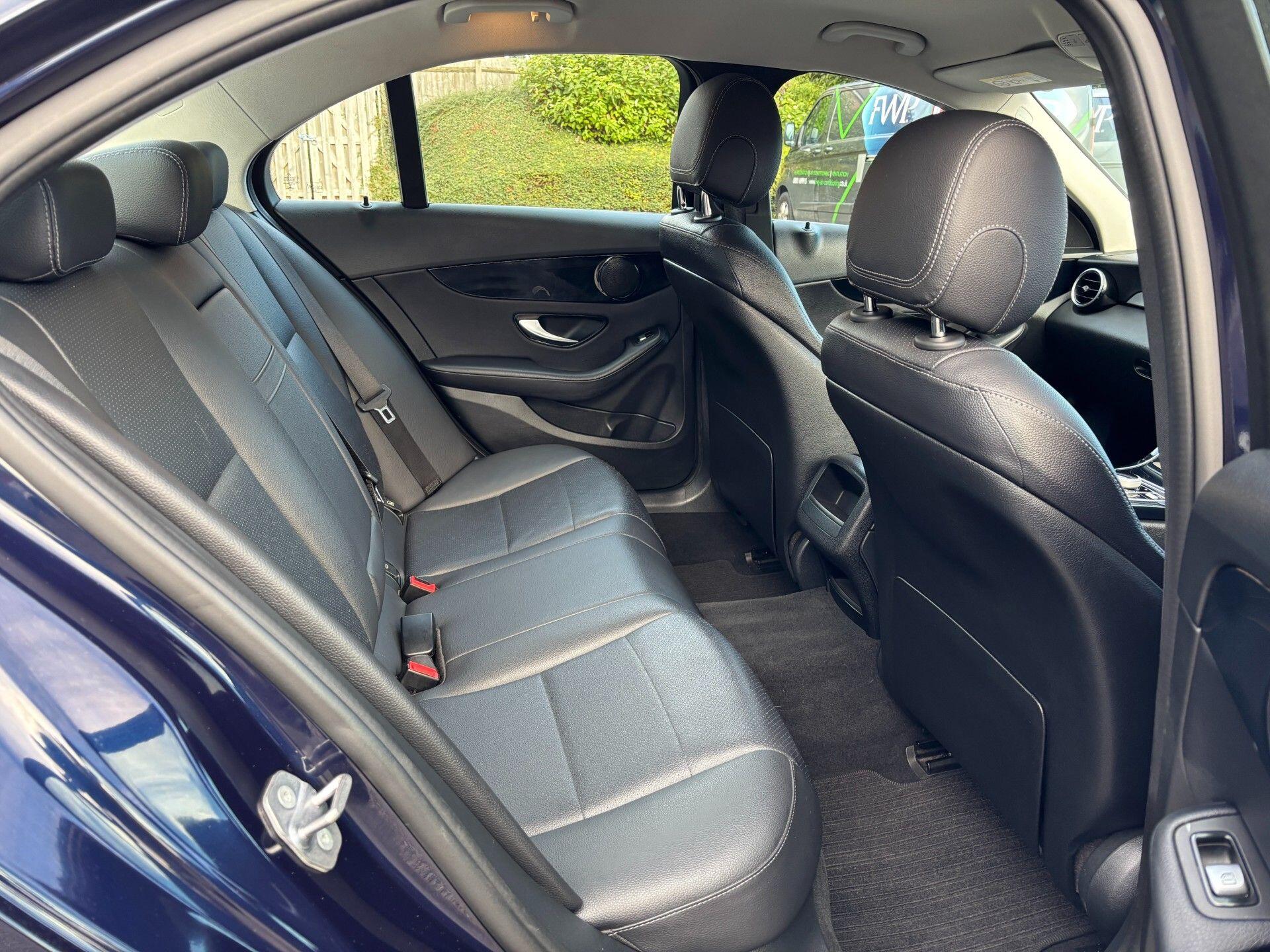 Mercedes-Benz C-Class view 7