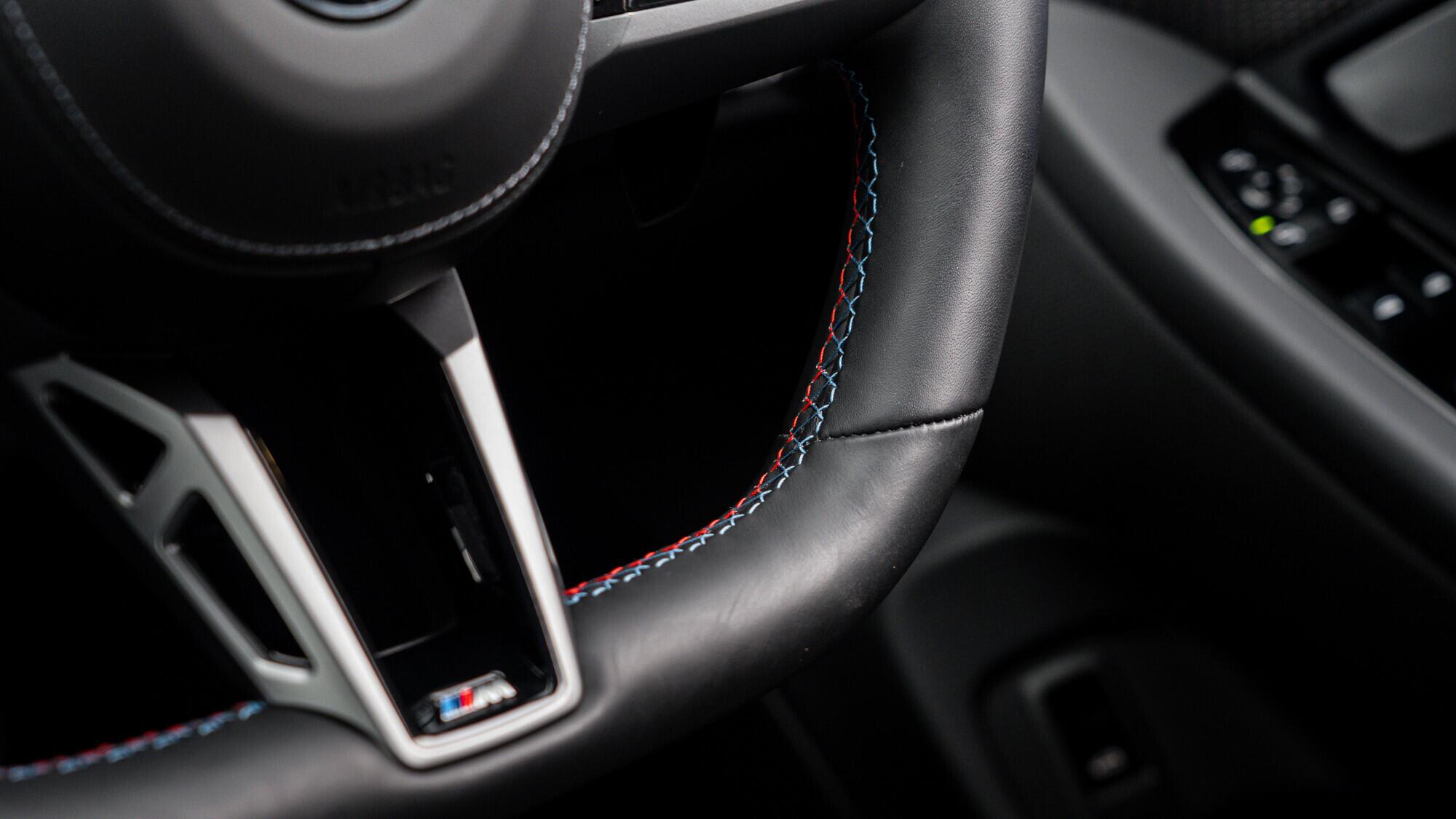 BMW M5 view 29