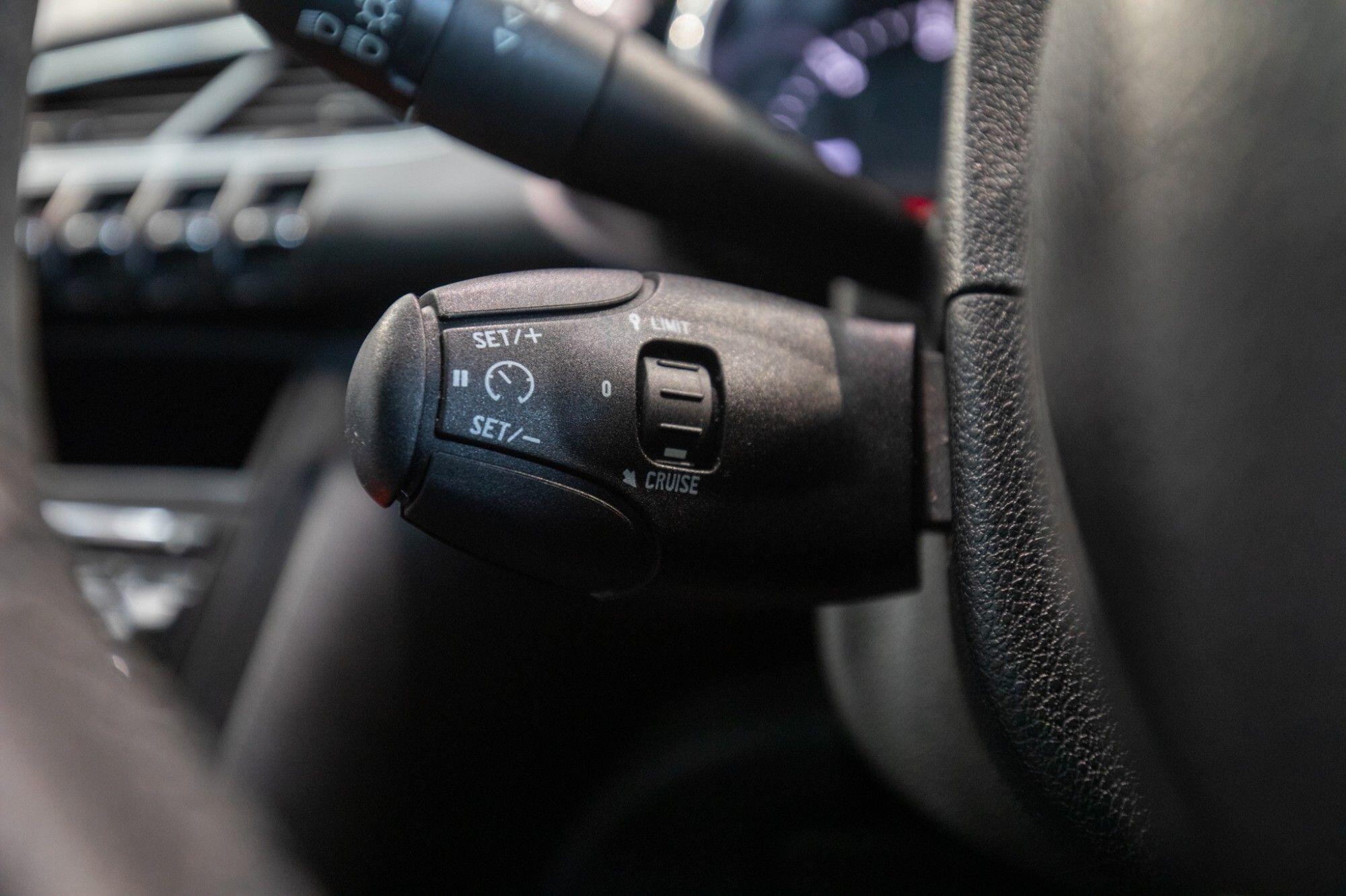 Peugeot 3008 view 20