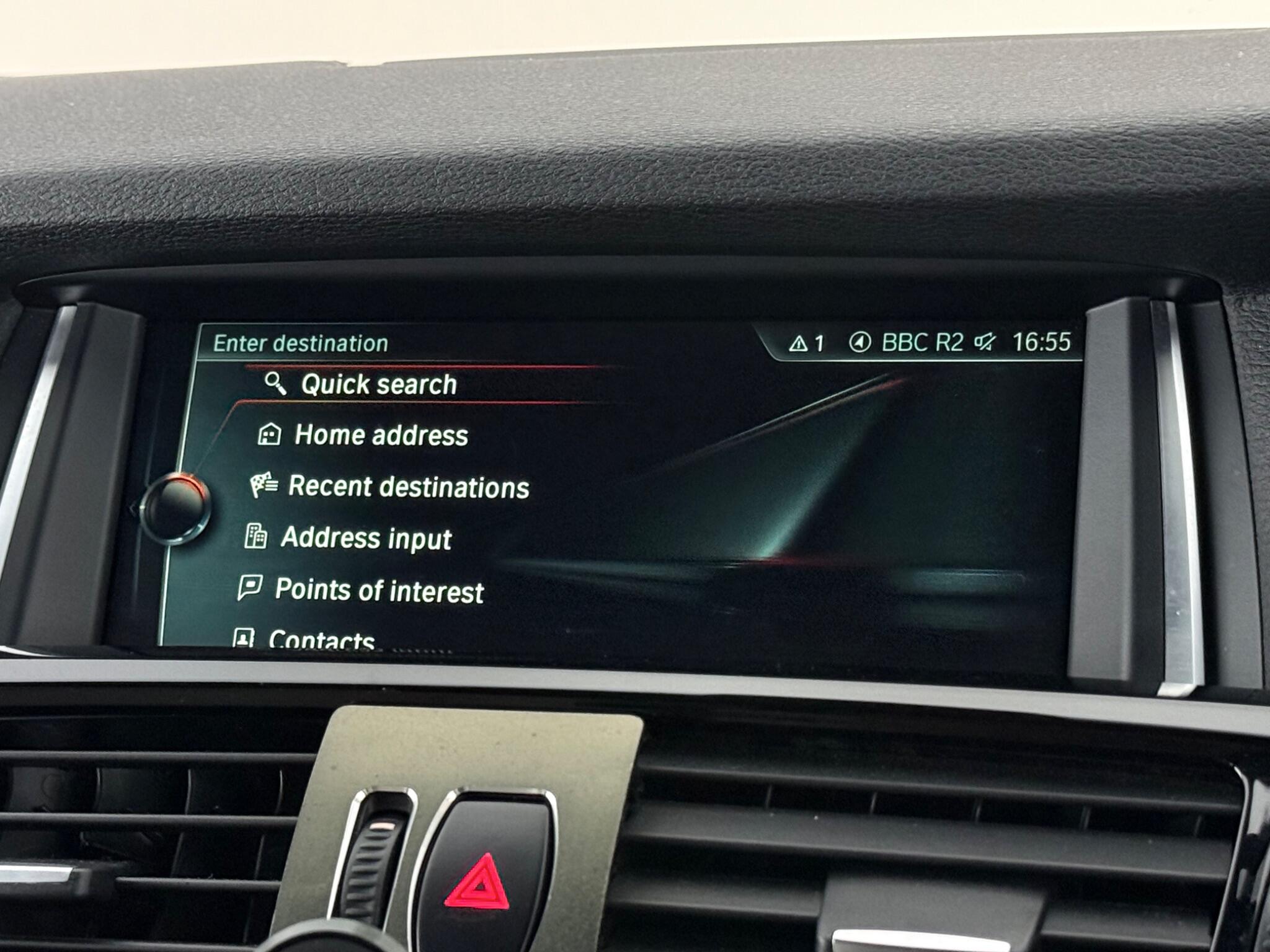 BMW X4 view 25