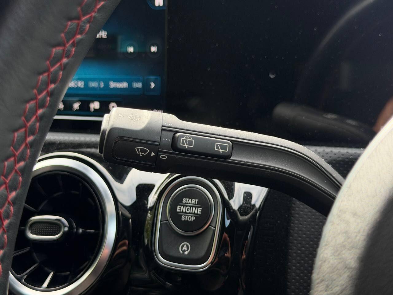 Mercedes-Benz A-Class view 31