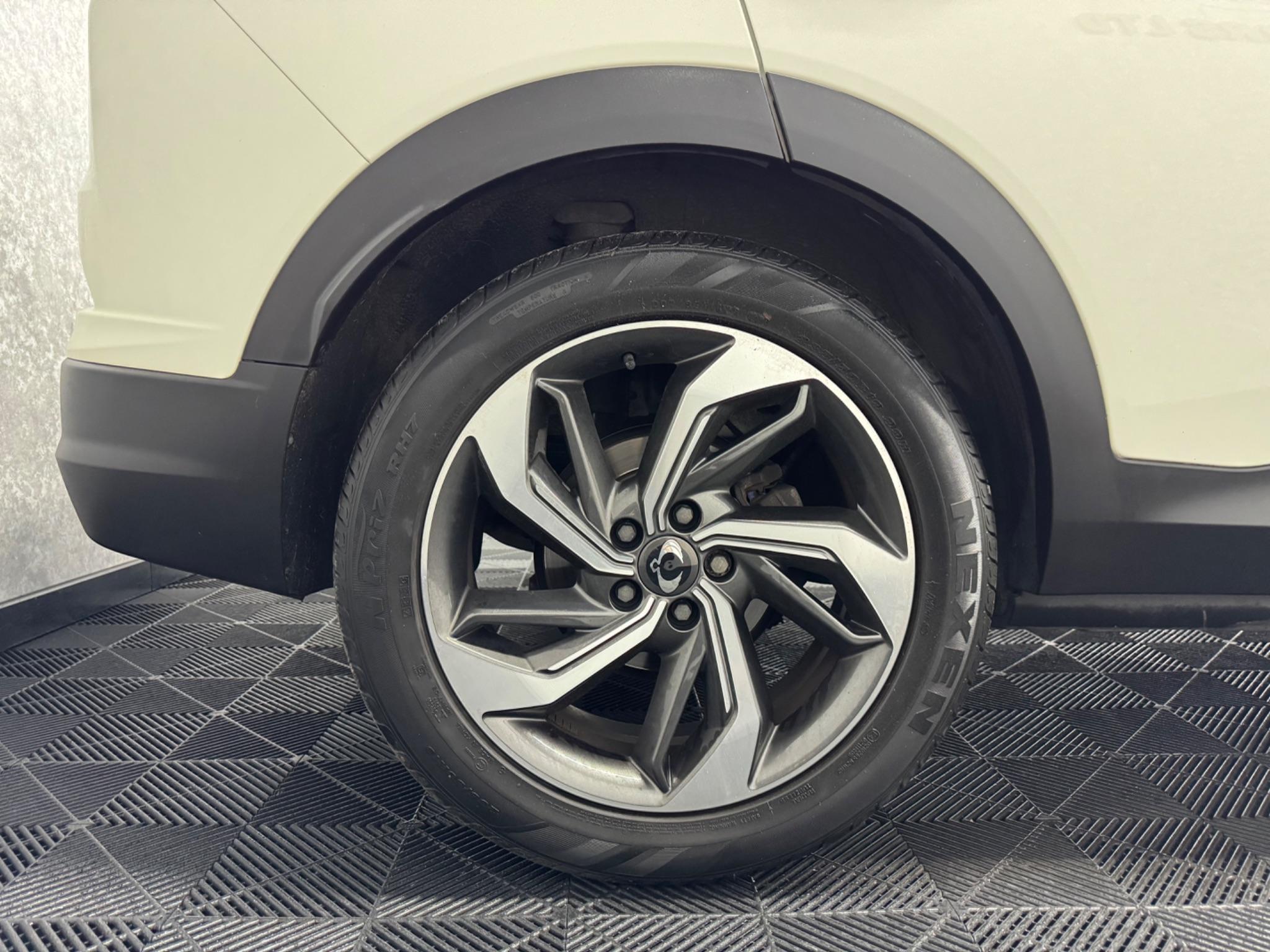 Ssangyong Korando view 32