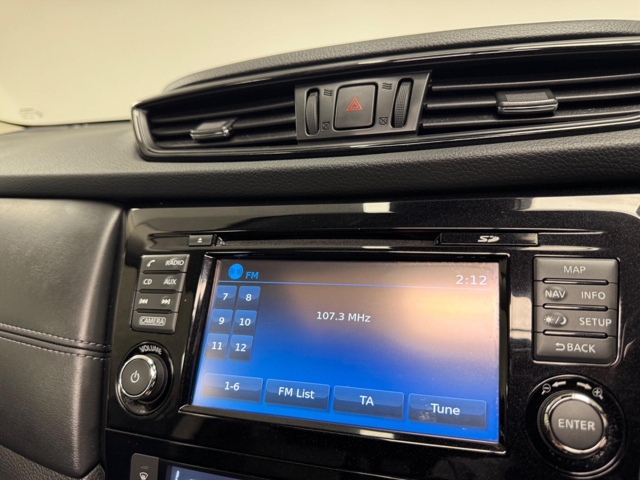 Nissan X-Trail view 12