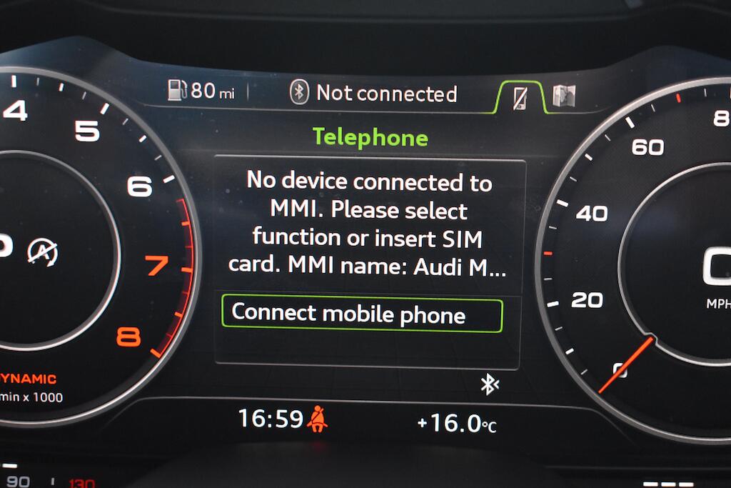 Audi TT view 50