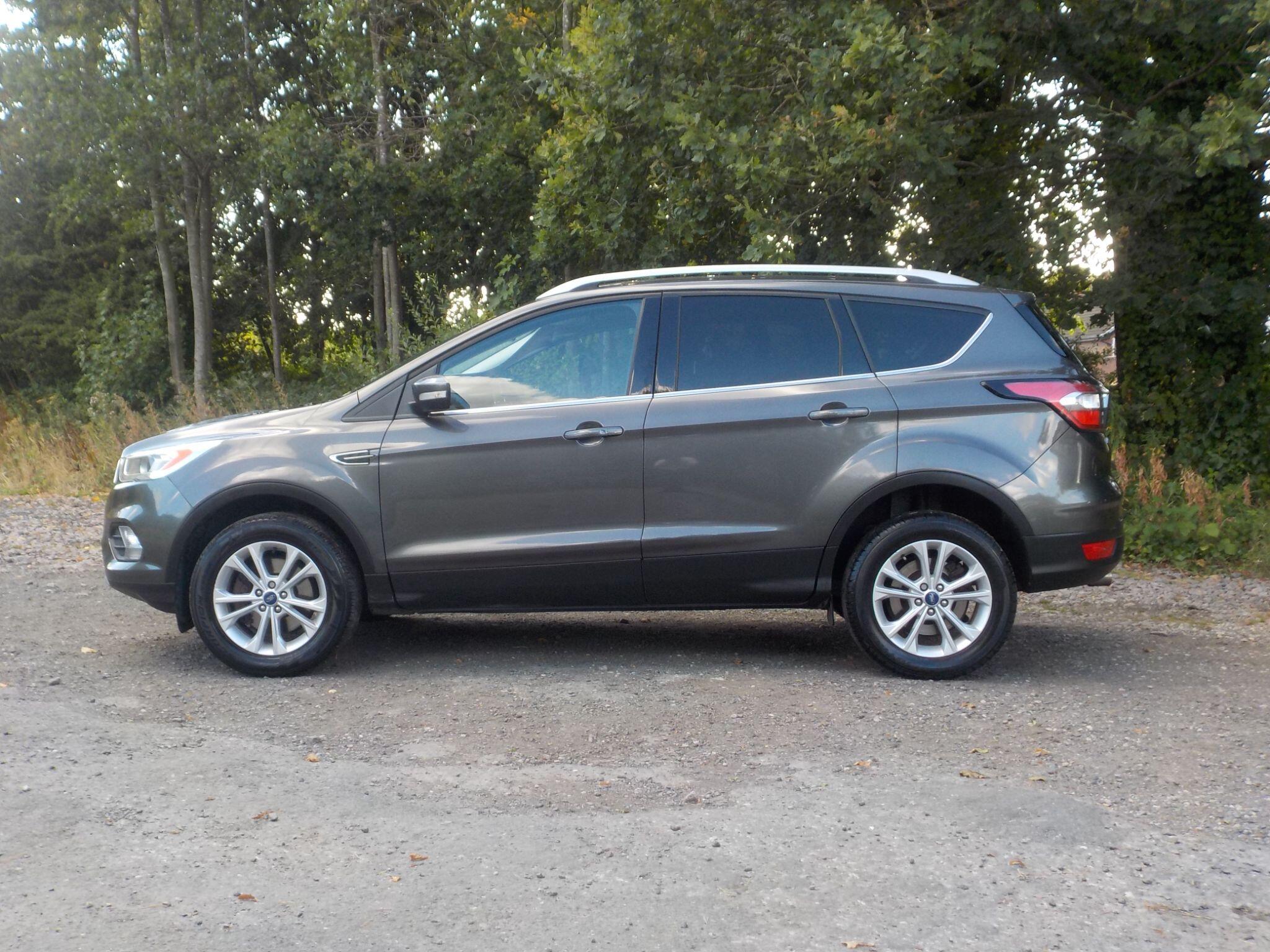 Ford Kuga 1.5 TDCi Titanium Euro 6 (s/s) 5dr