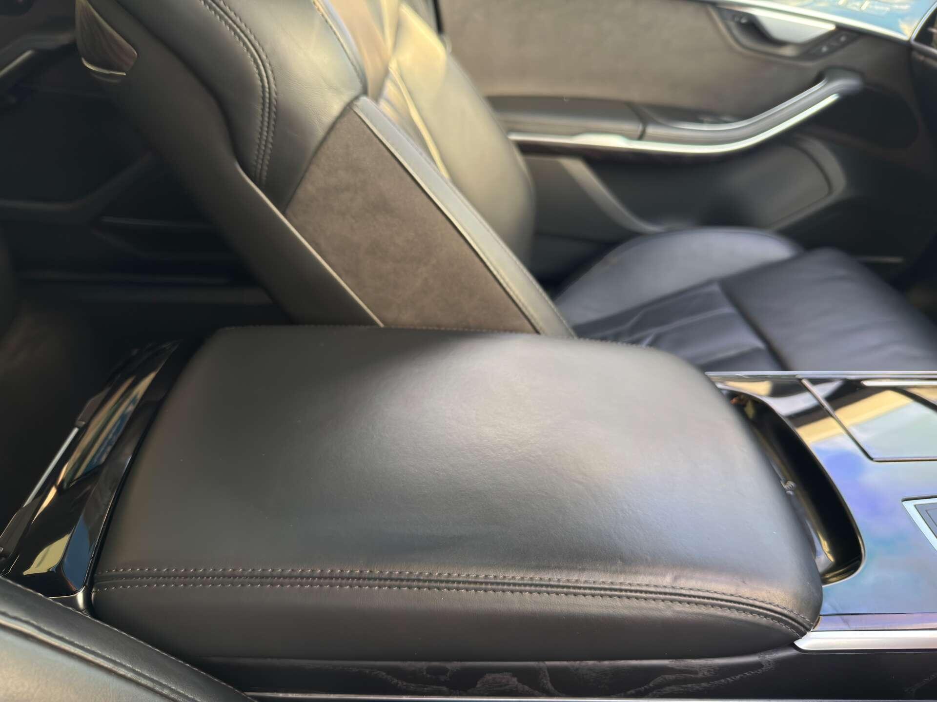 Audi A8 view 71