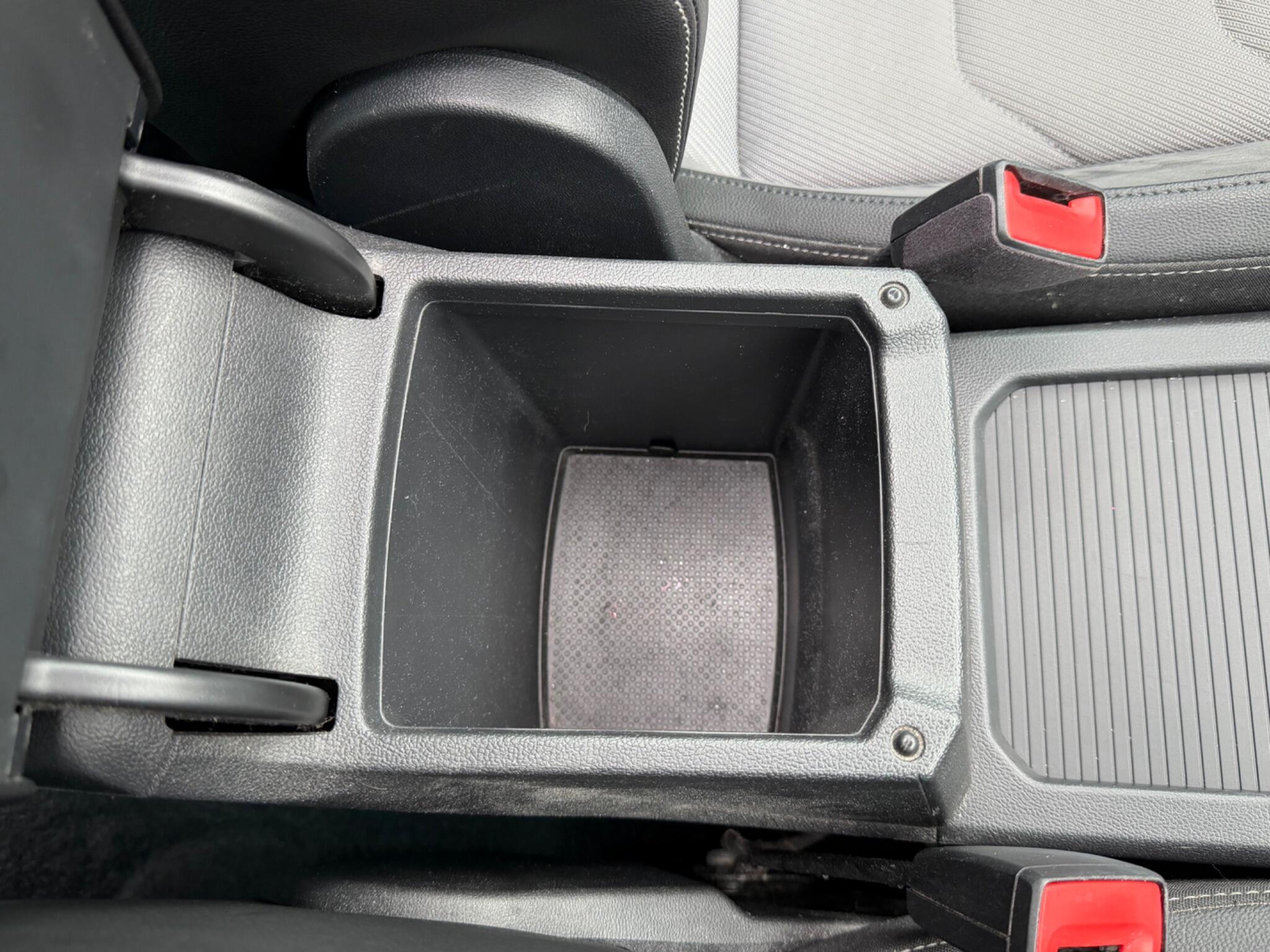 Volkswagen Tiguan view 47