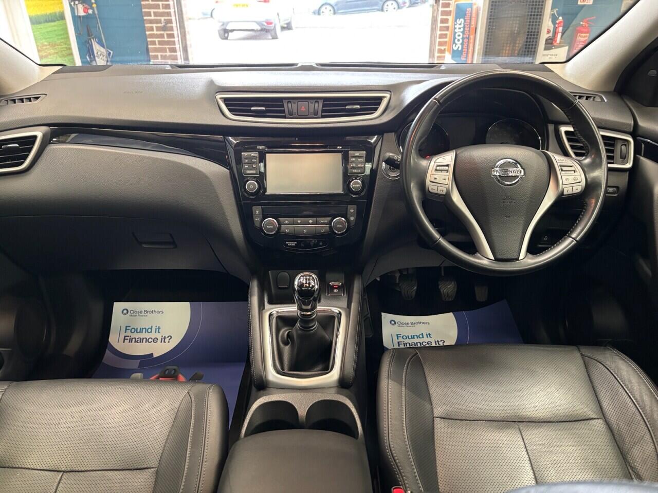 Nissan Qashqai view 19