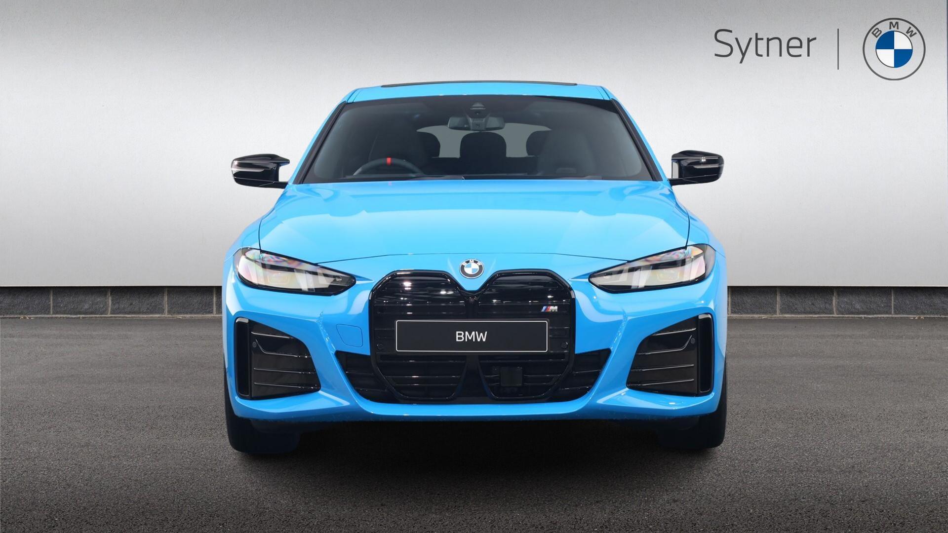 BMW i4 view 16