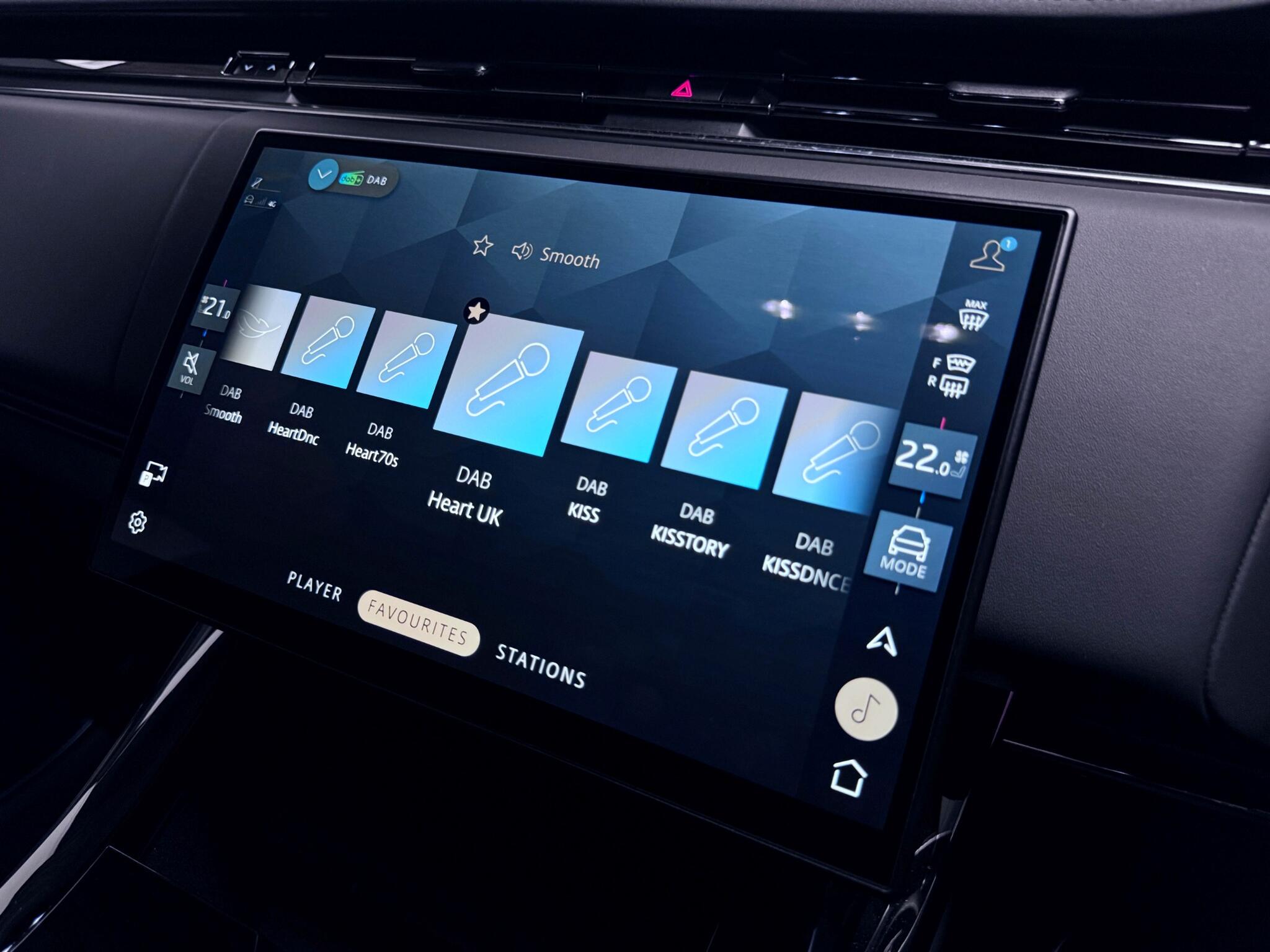 Land Rover Range Rover Sport view 42