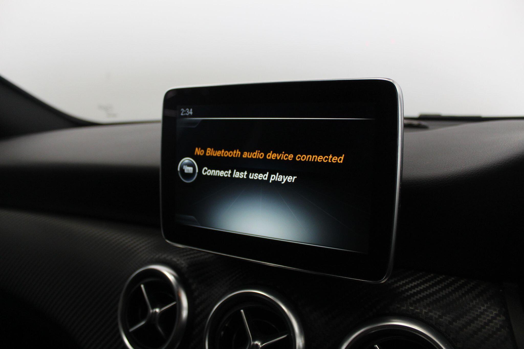 Mercedes-Benz A-Class view 35
