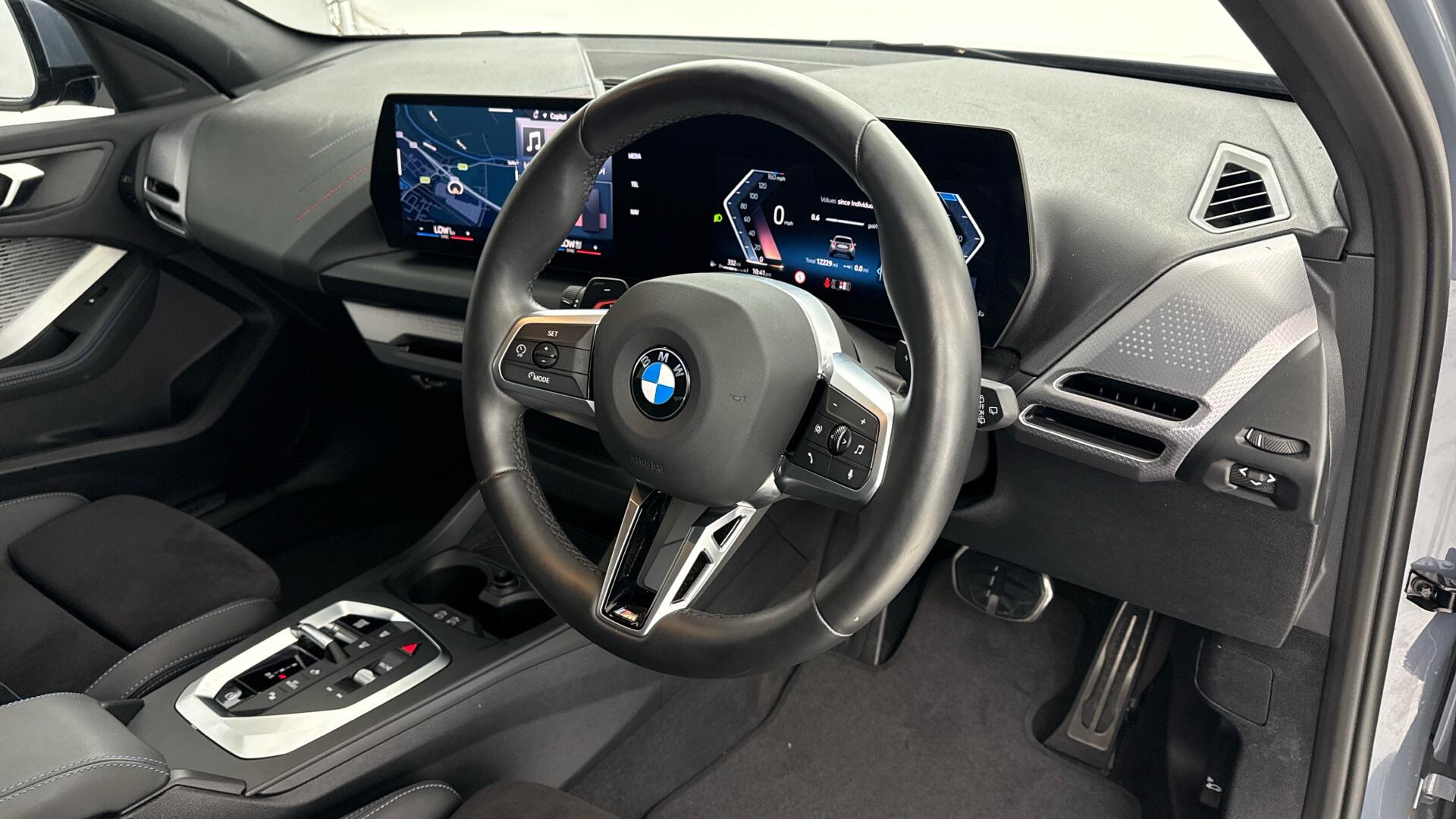 BMW 1 Series view 7