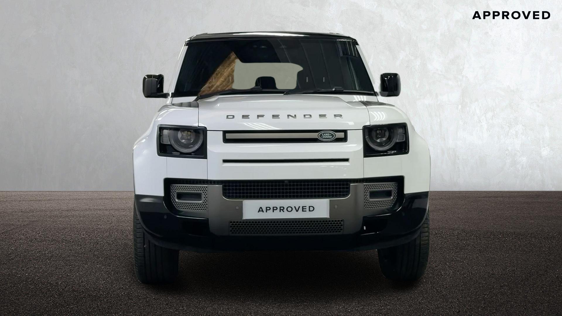 Land Rover Defender view 7
