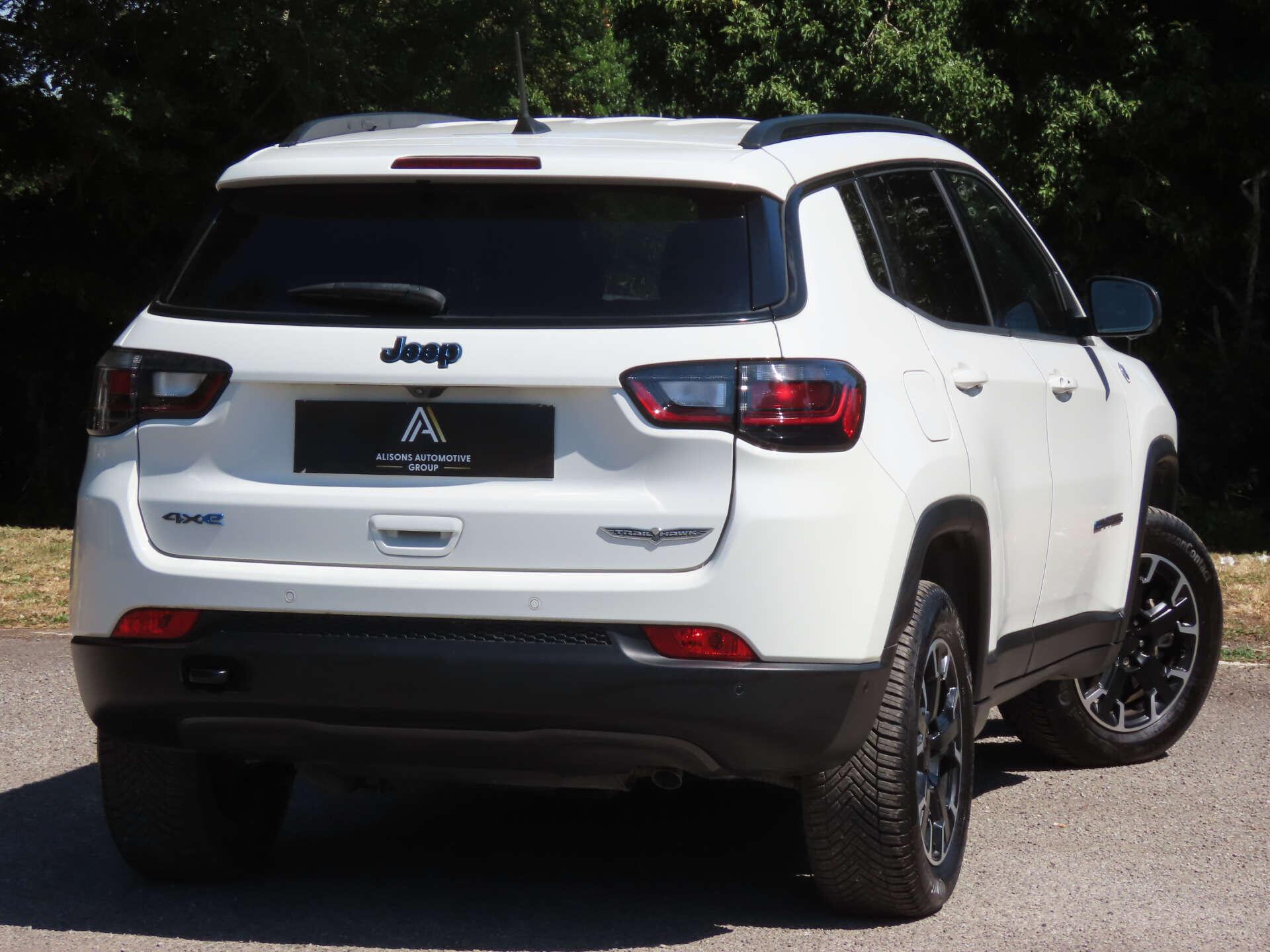 Jeep Compass view 4