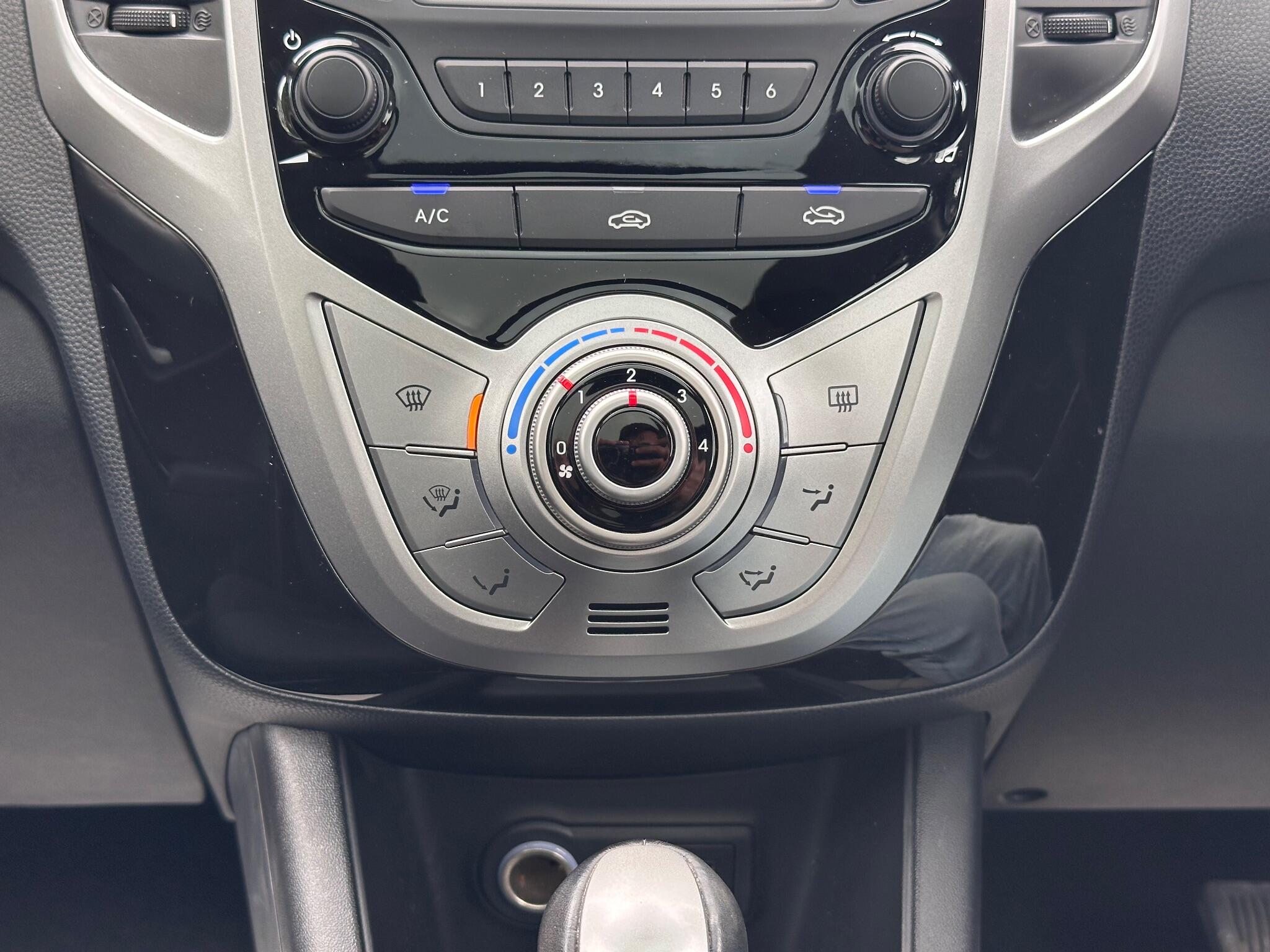 Hyundai ix20 view 43