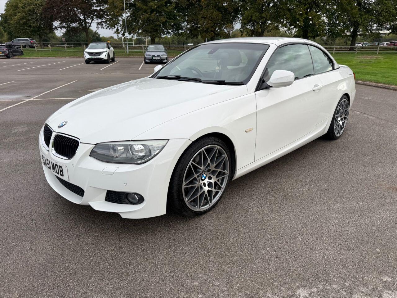 BMW 3 Series view 12