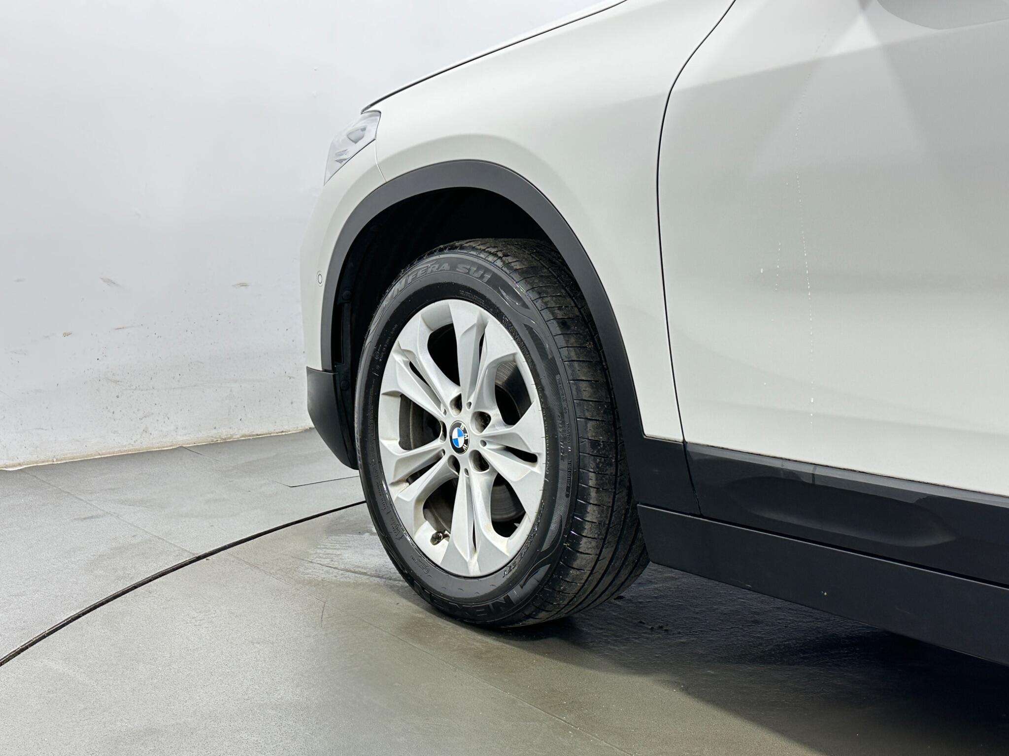 BMW X2 view 53