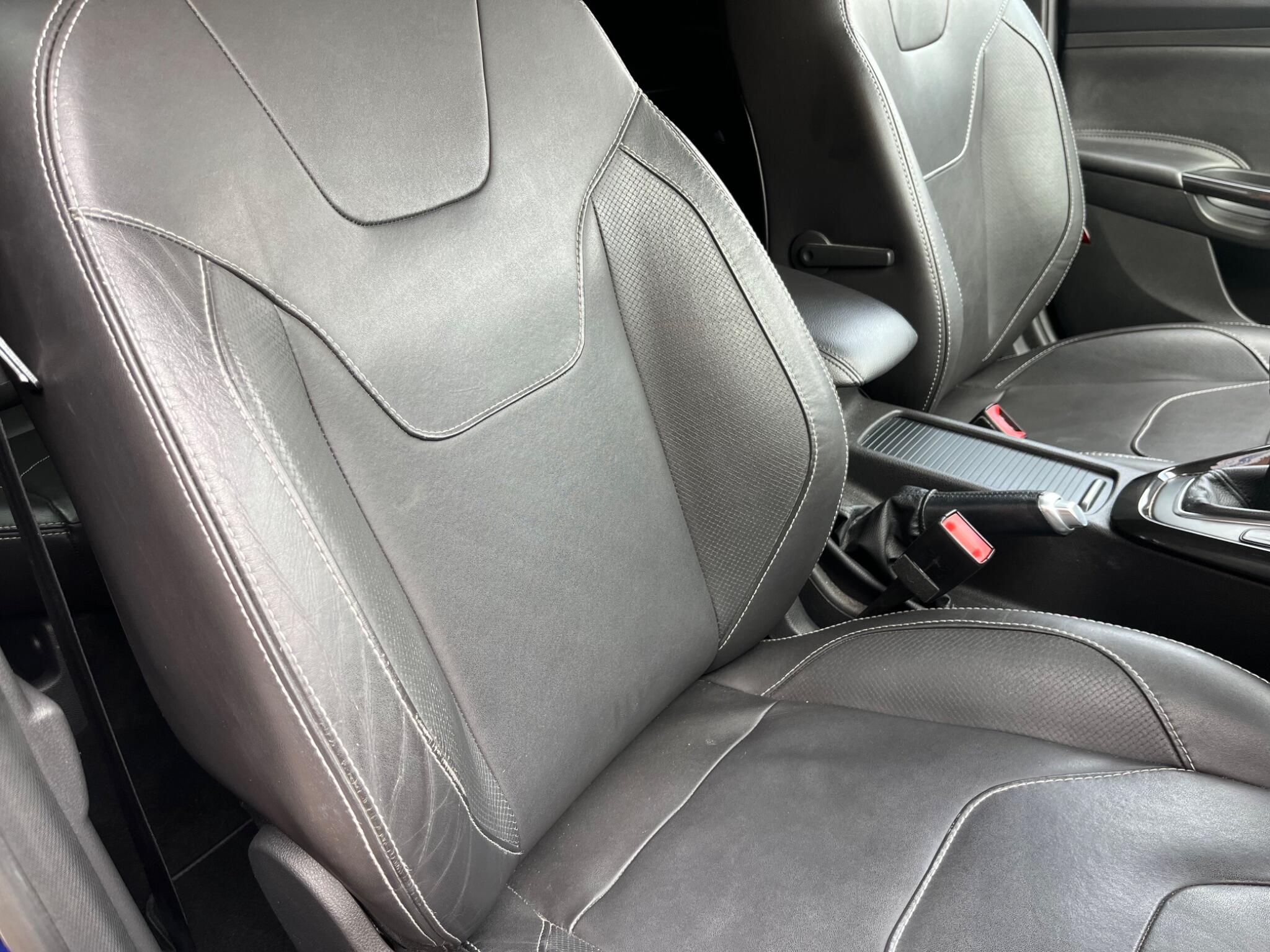 Ford Focus view 33