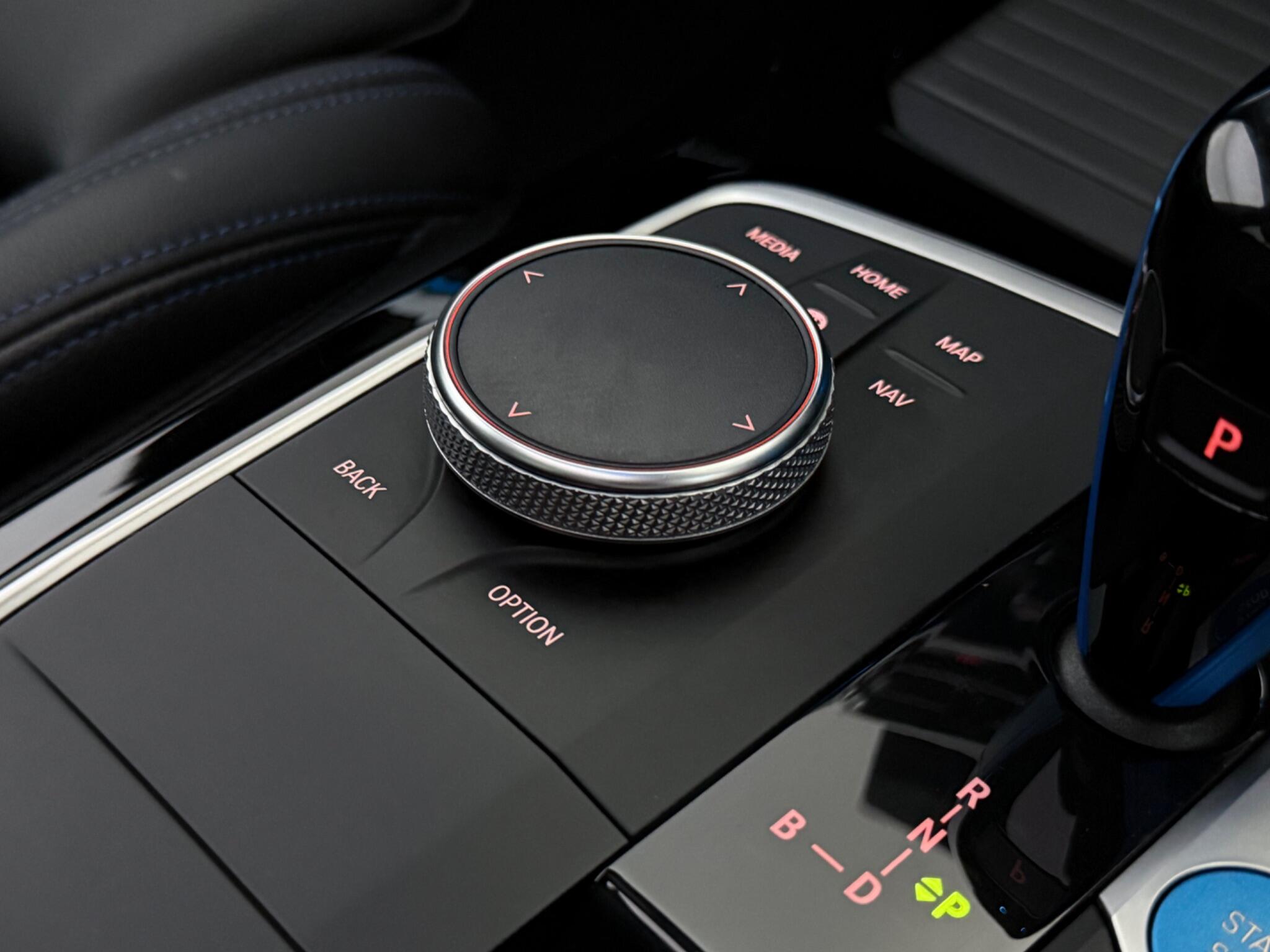 BMW Ix3 view 27