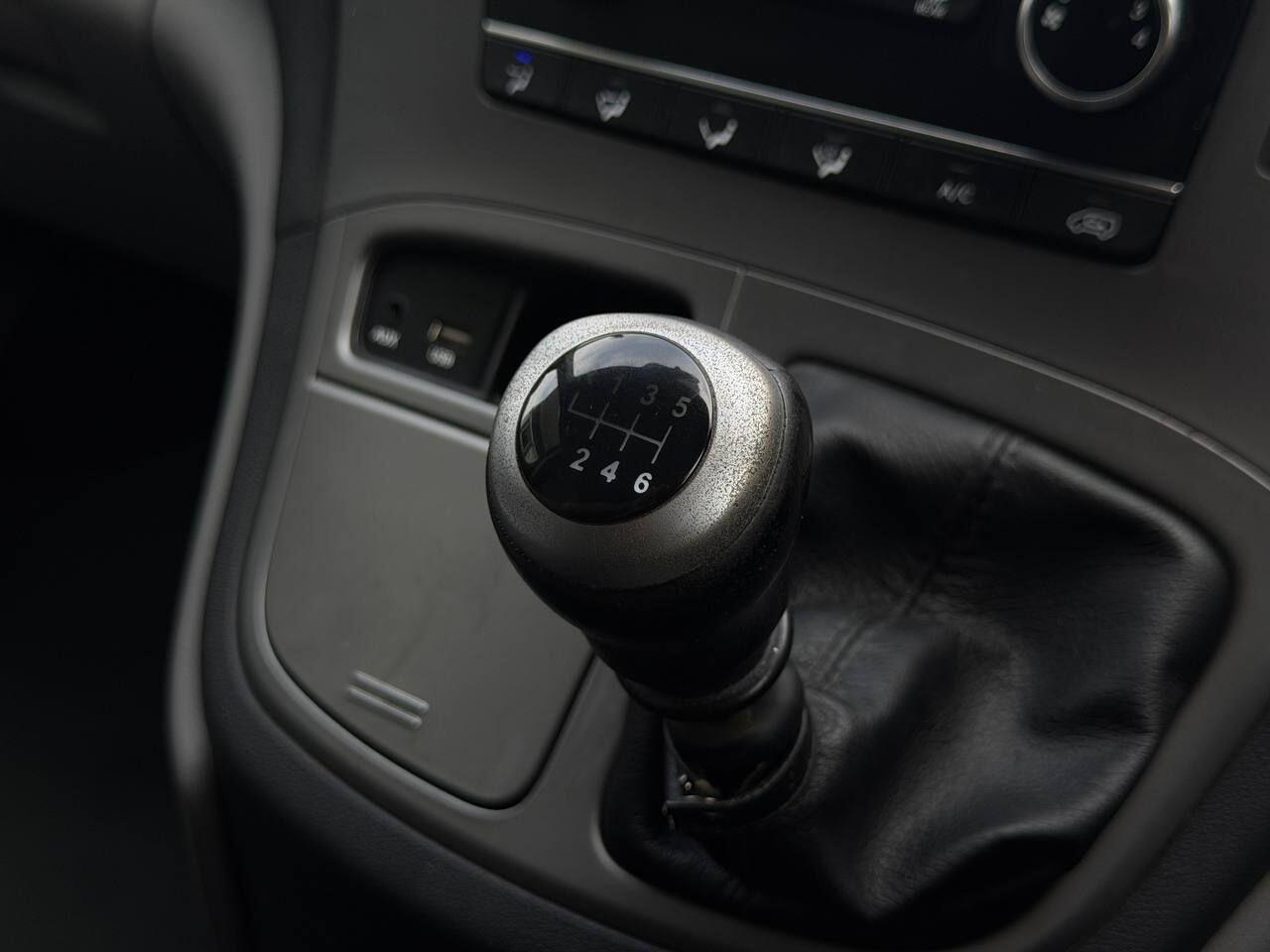 Hyundai I800 view 39