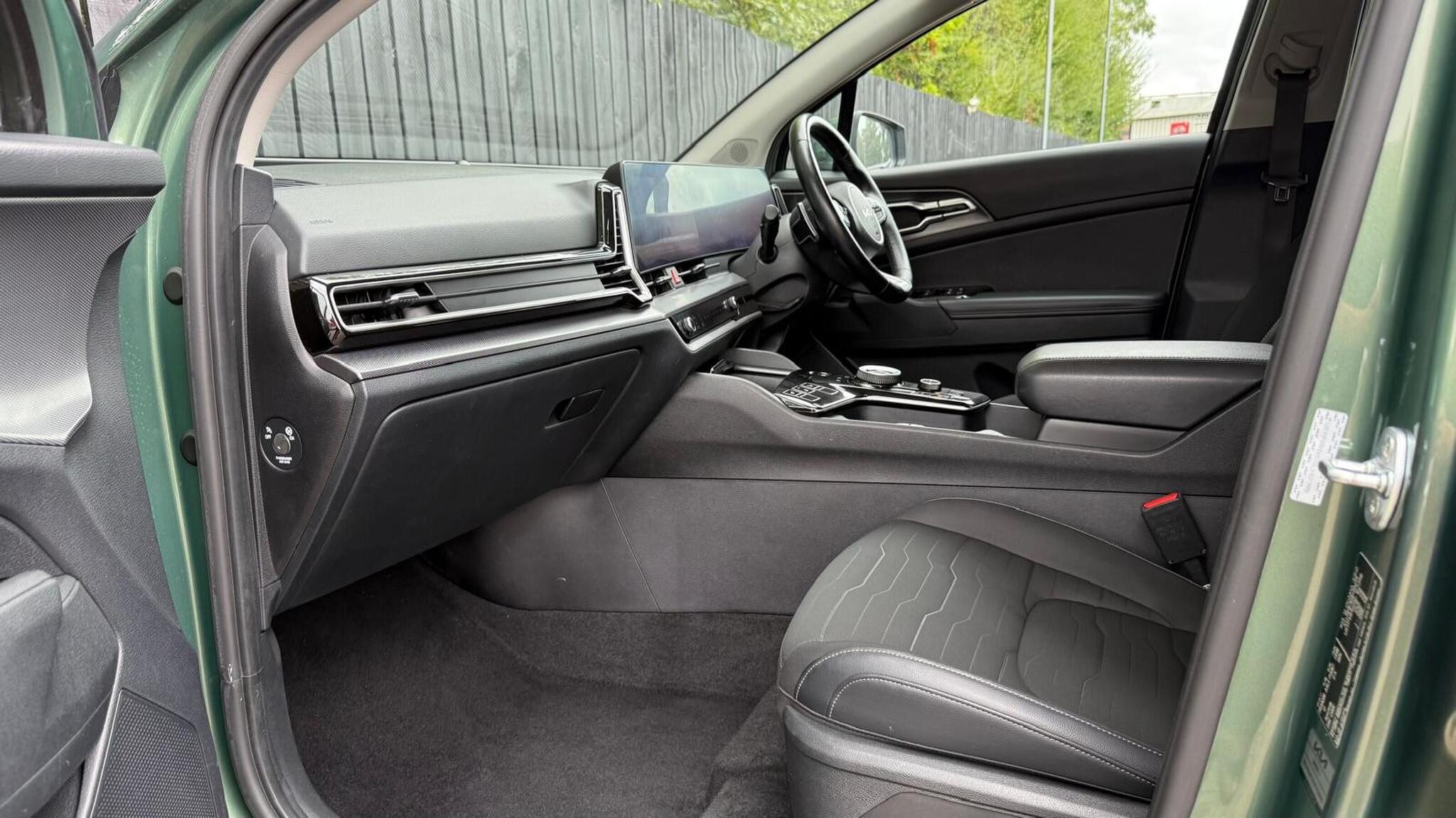 Kia Sportage view 24