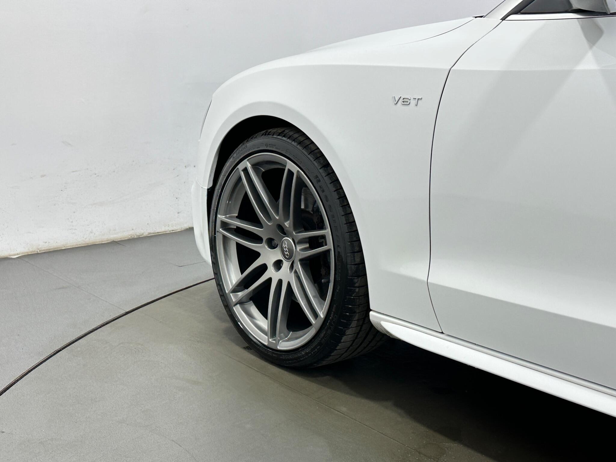 Audi S5 view 46