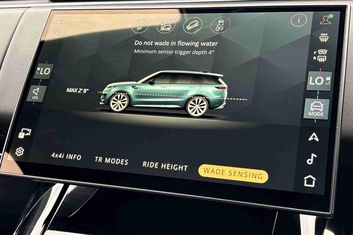 Land Rover Range Rover Sport view 43