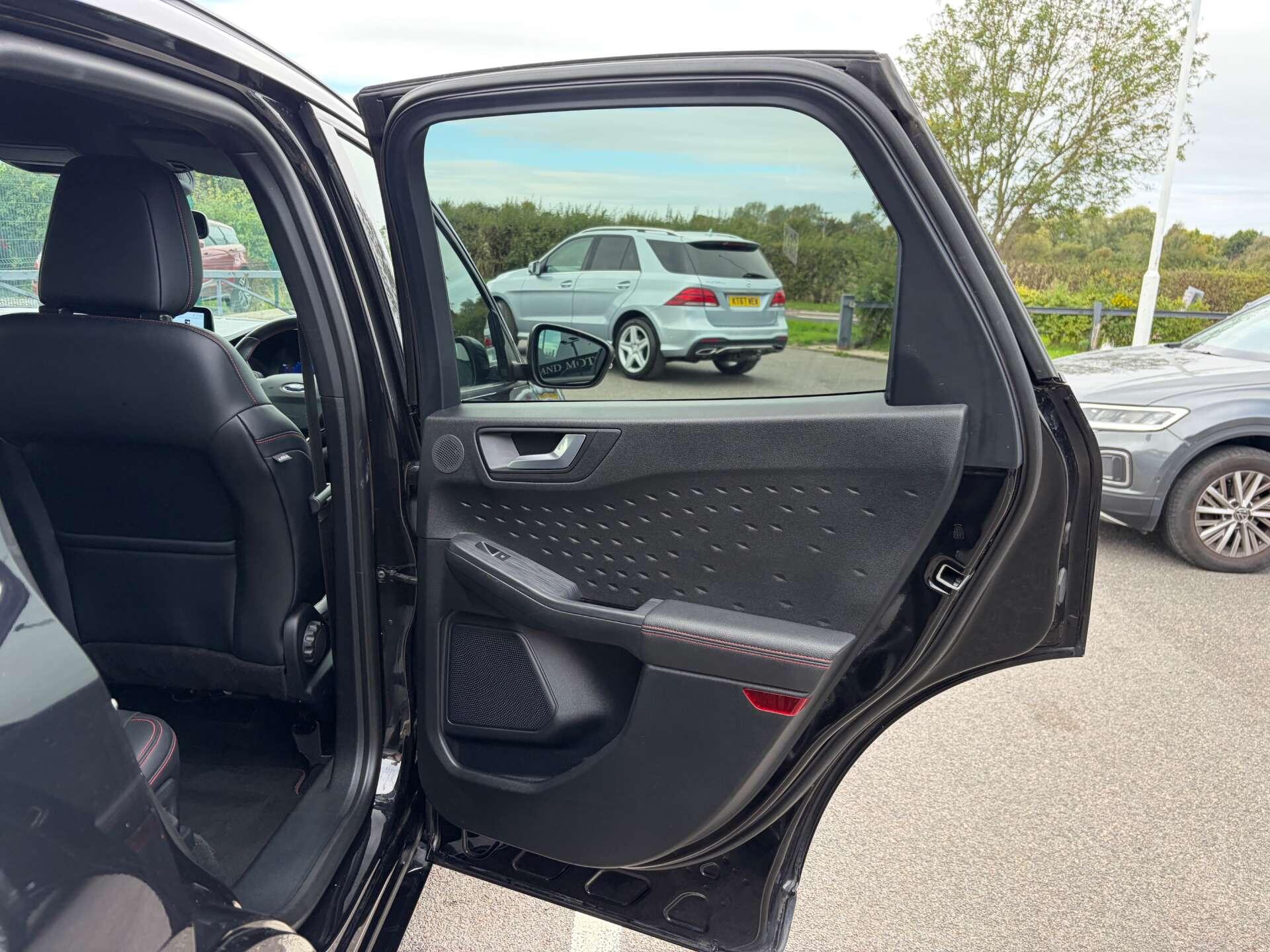 Ford Kuga view 26