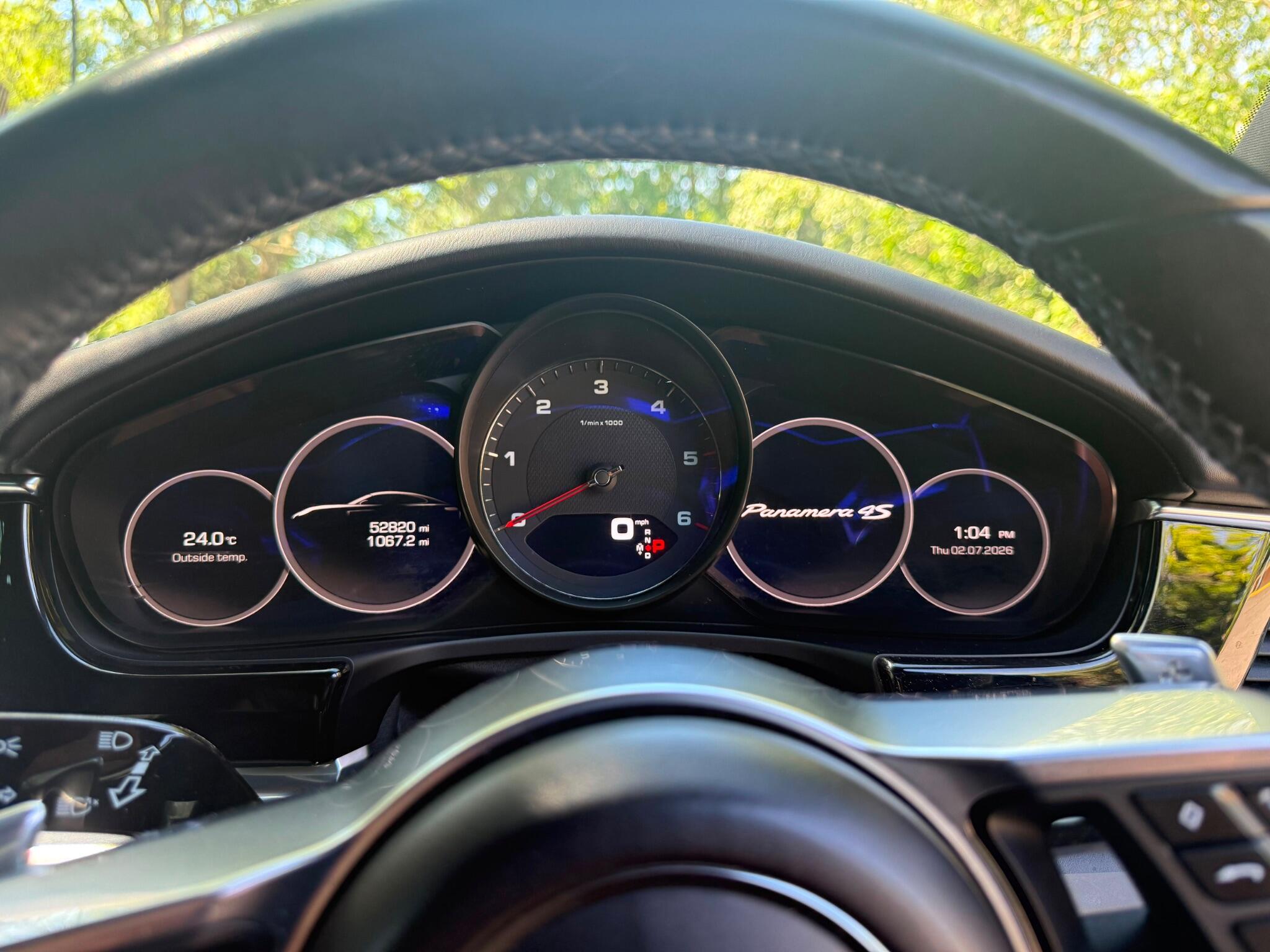 Porsche Panamera view 22