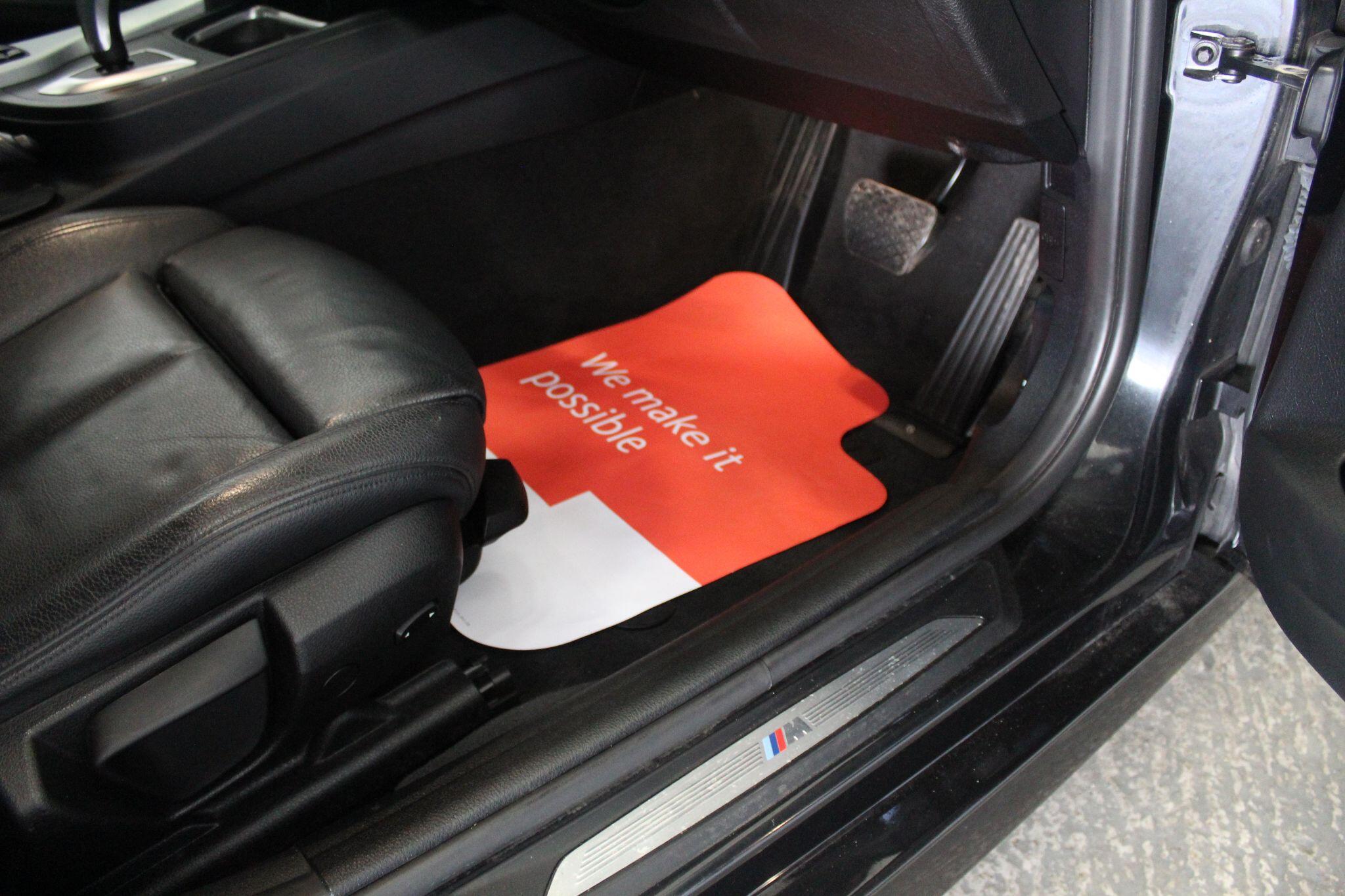BMW 3 Series view 47