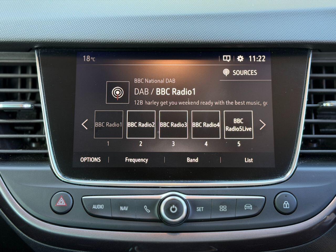Vauxhall Crossland X view 19