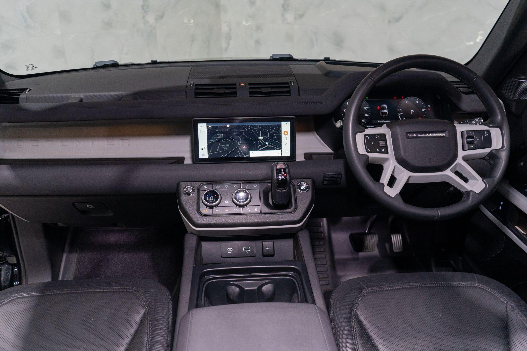 Land Rover Defender view 11
