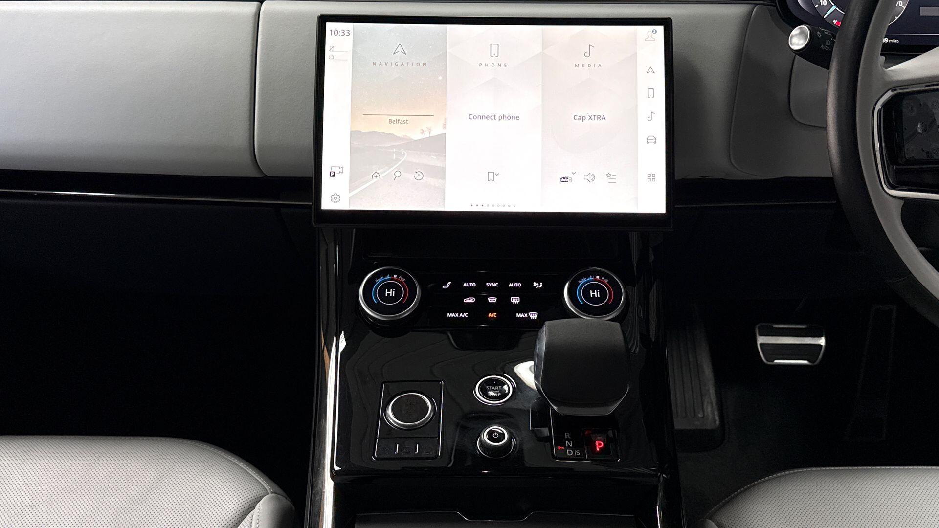 Land Rover Range Rover Sport view 14