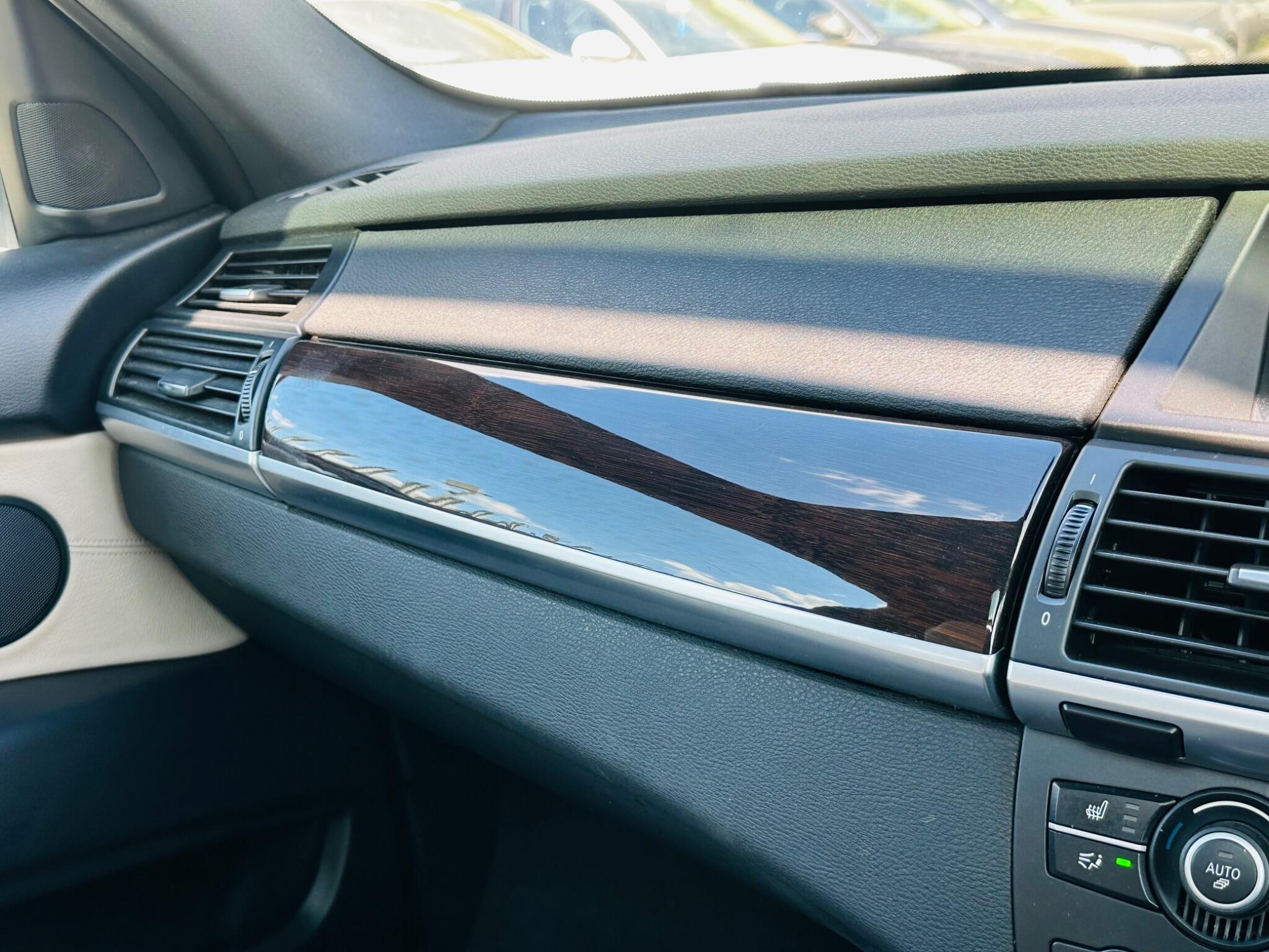 BMW X6 view 52
