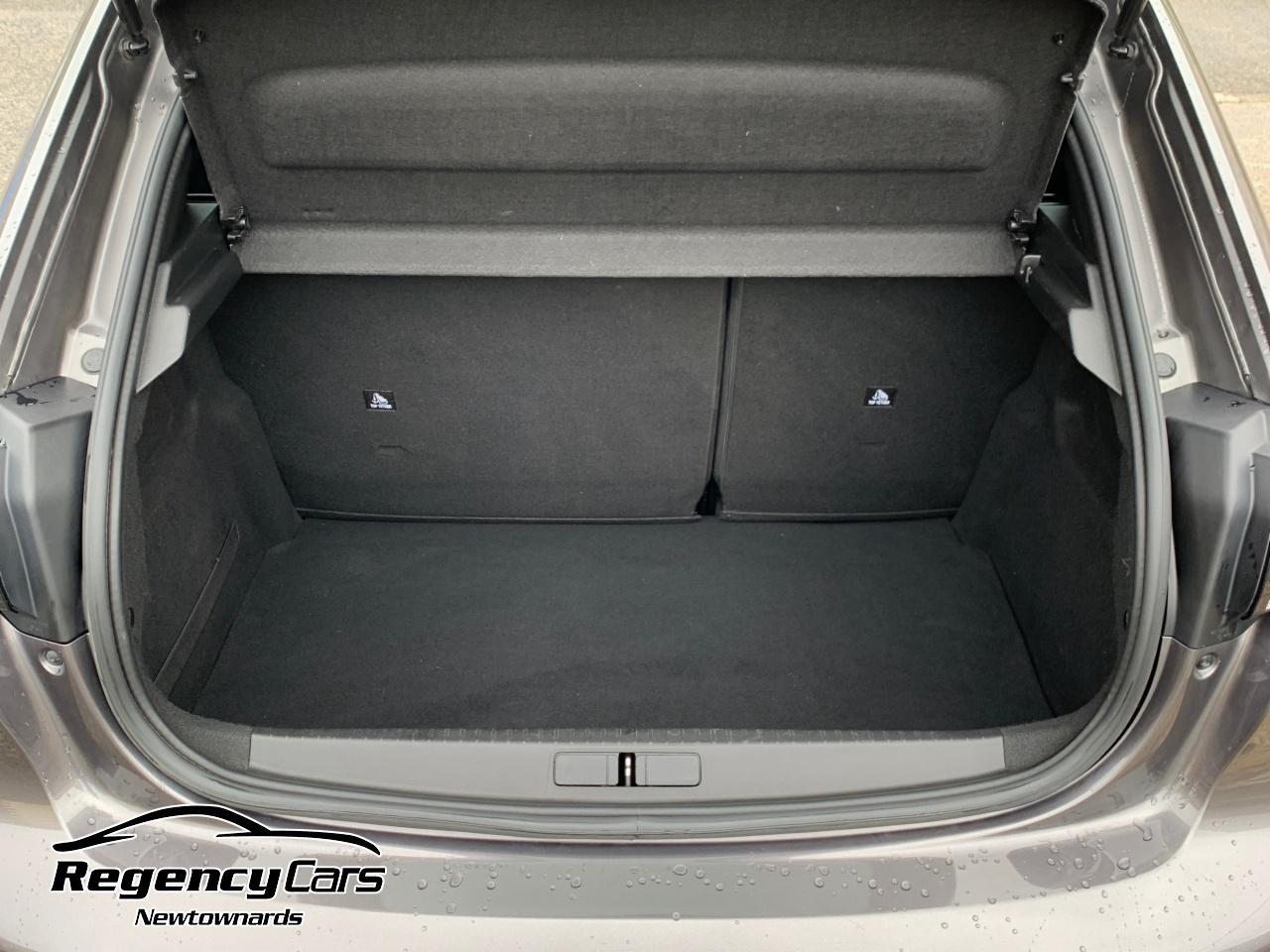 Peugeot 208 view 40