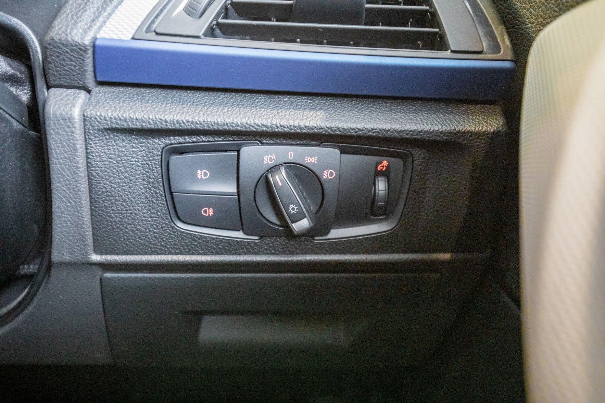 BMW 1 Series view 22