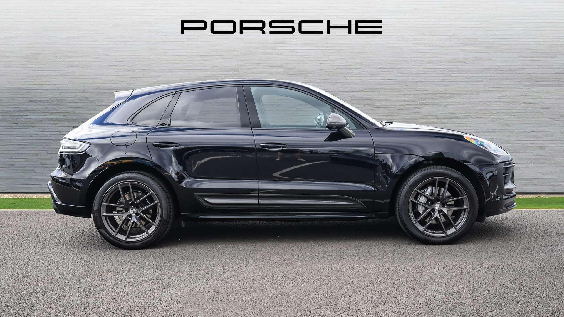 Porsche Macan view 7