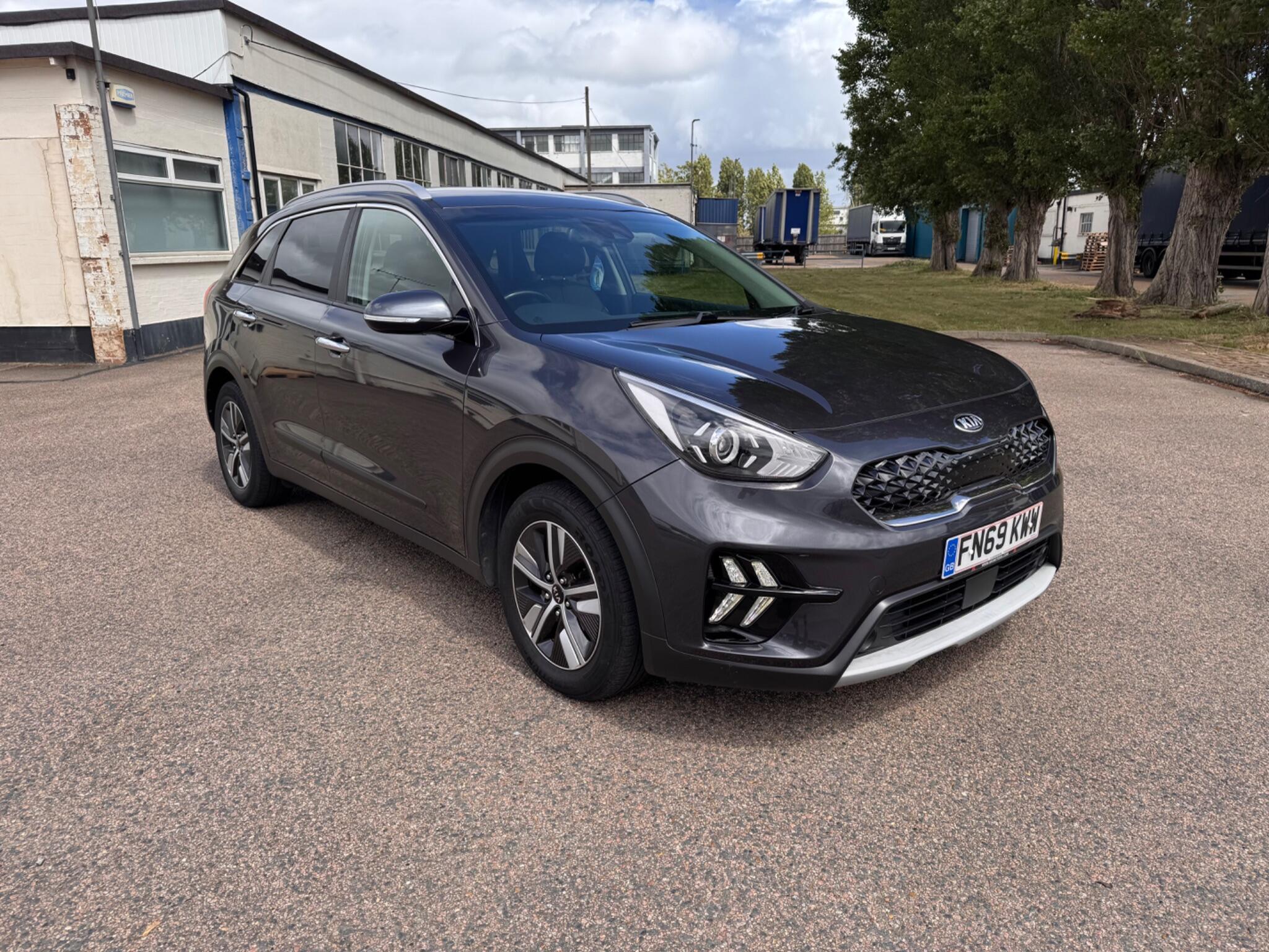 Kia Niro 1.6 GDi 2 DCT Euro 6 (s/s) 5dr