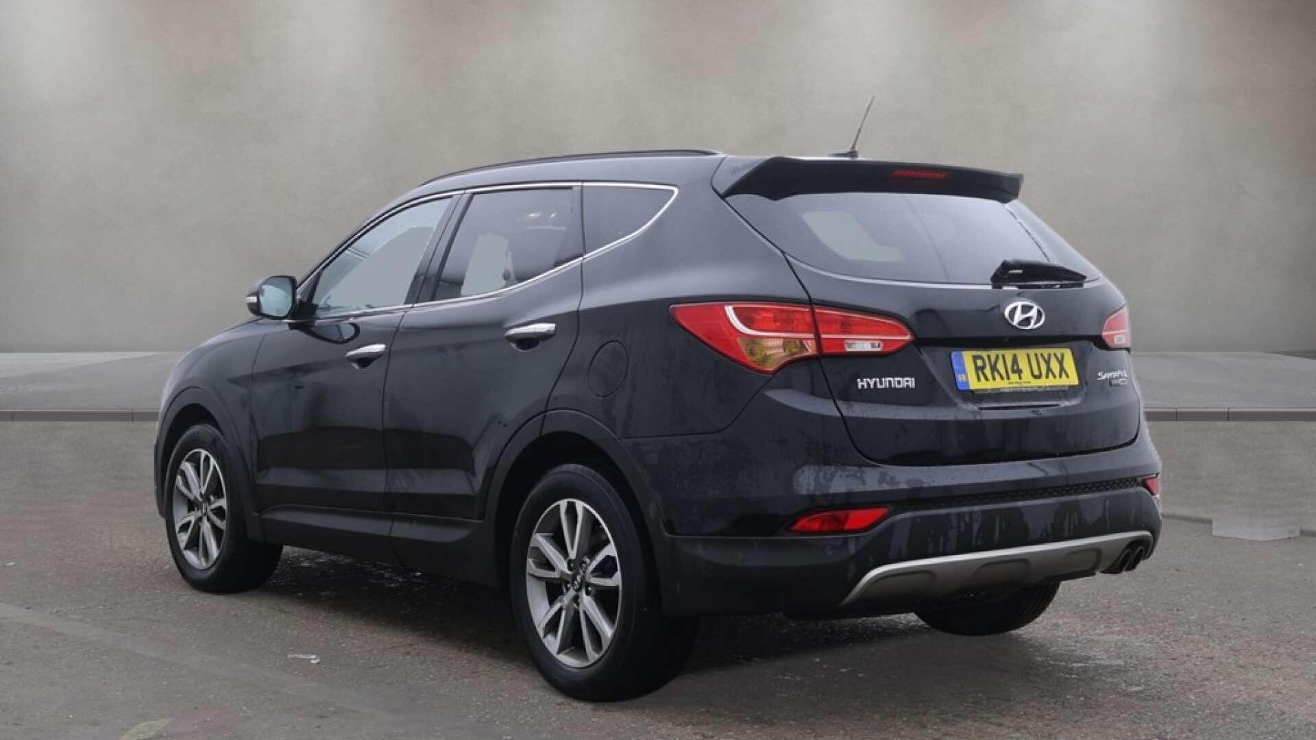 Hyundai Santa Fe view 9