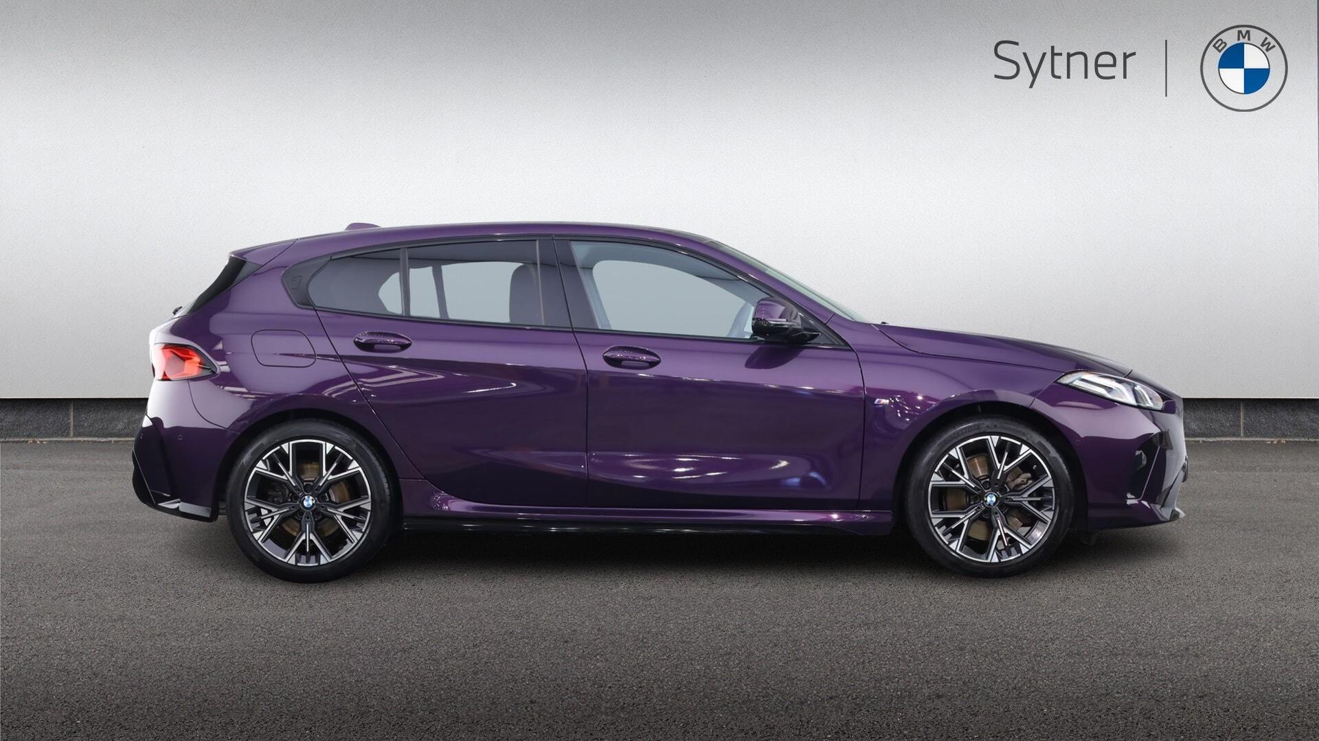 BMW 1 Series view 3