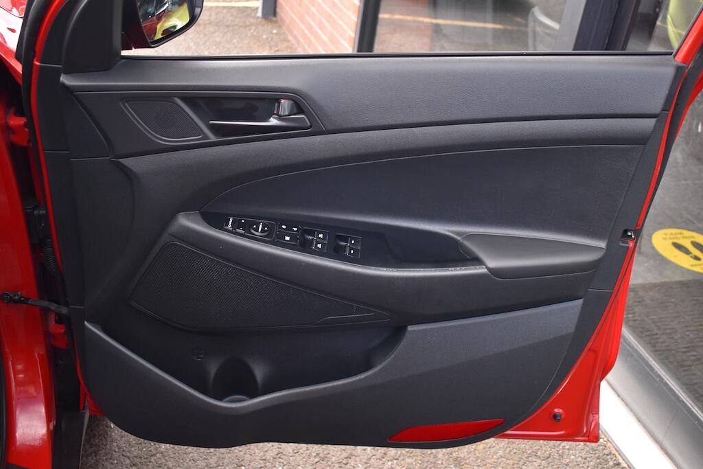 Hyundai Tucson view 28