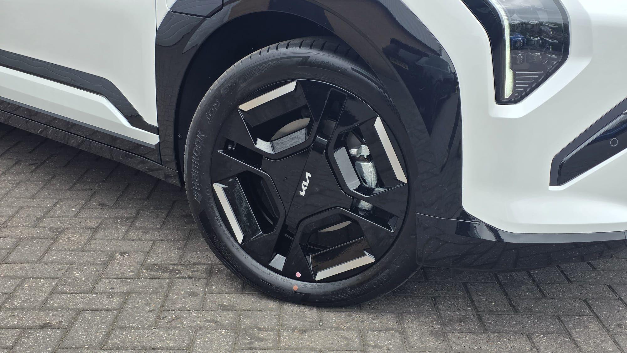 Kia Ev3 view 13