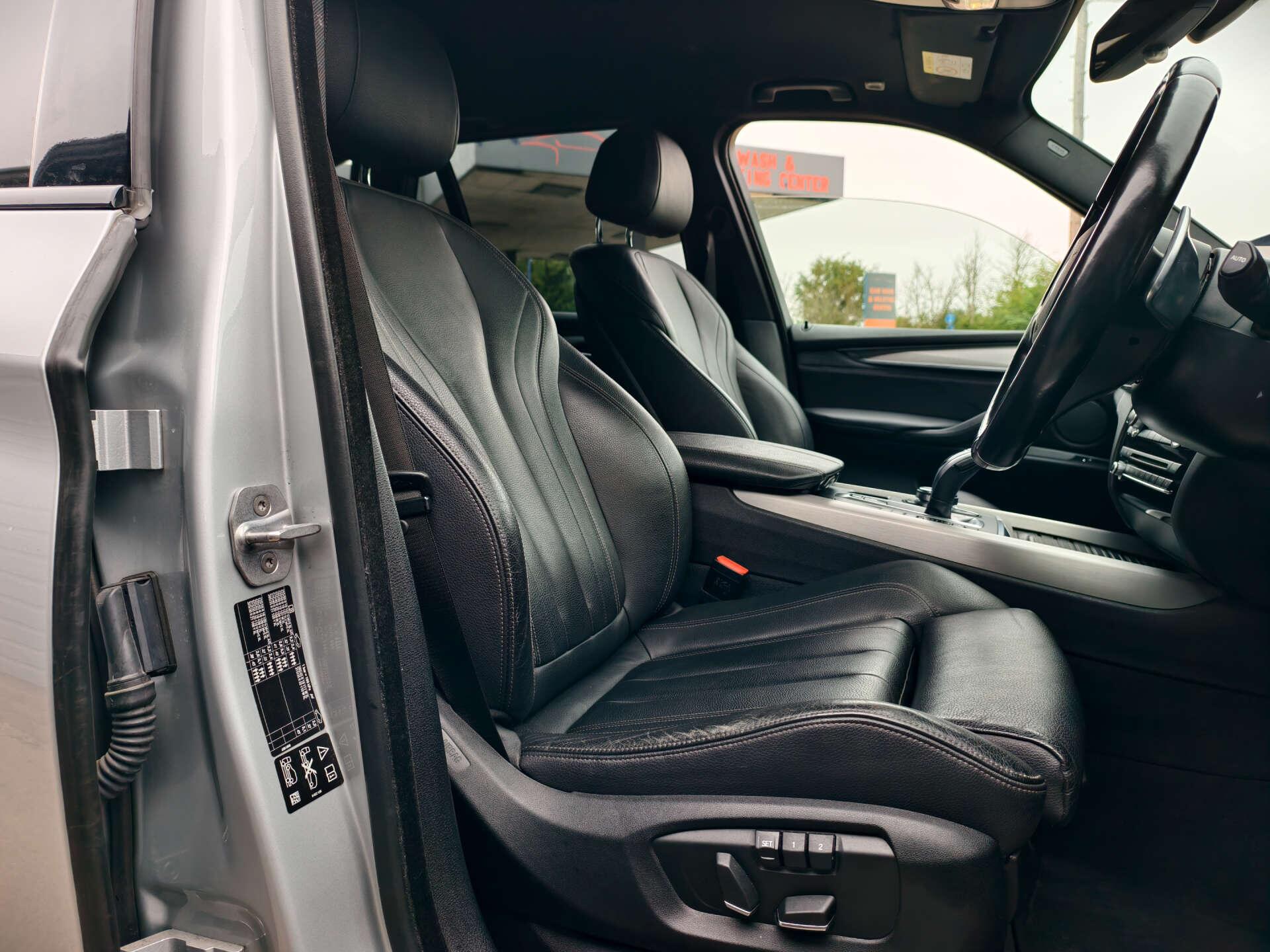 BMW X5 X5 view 25