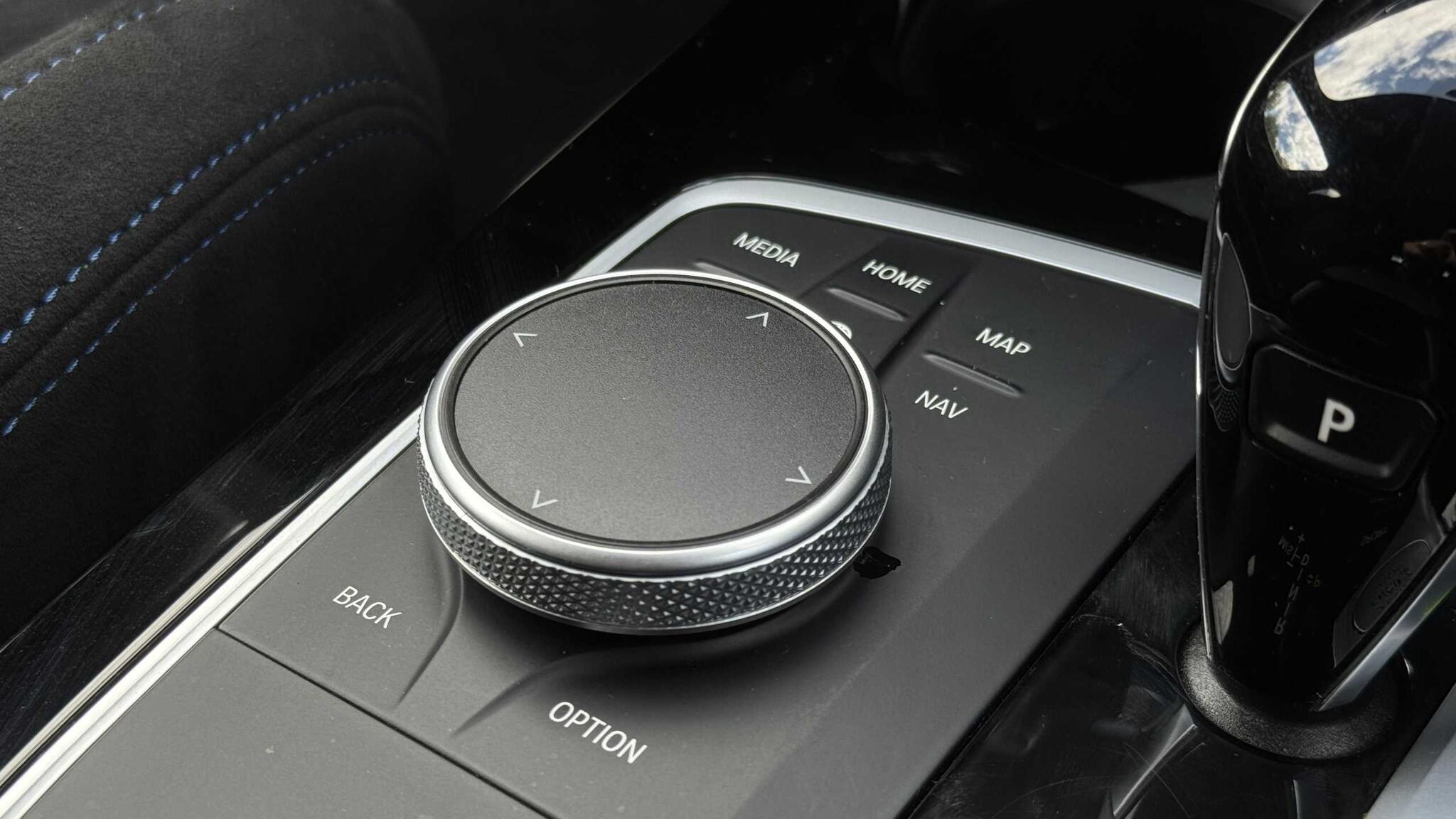 BMW 1 Series view 40